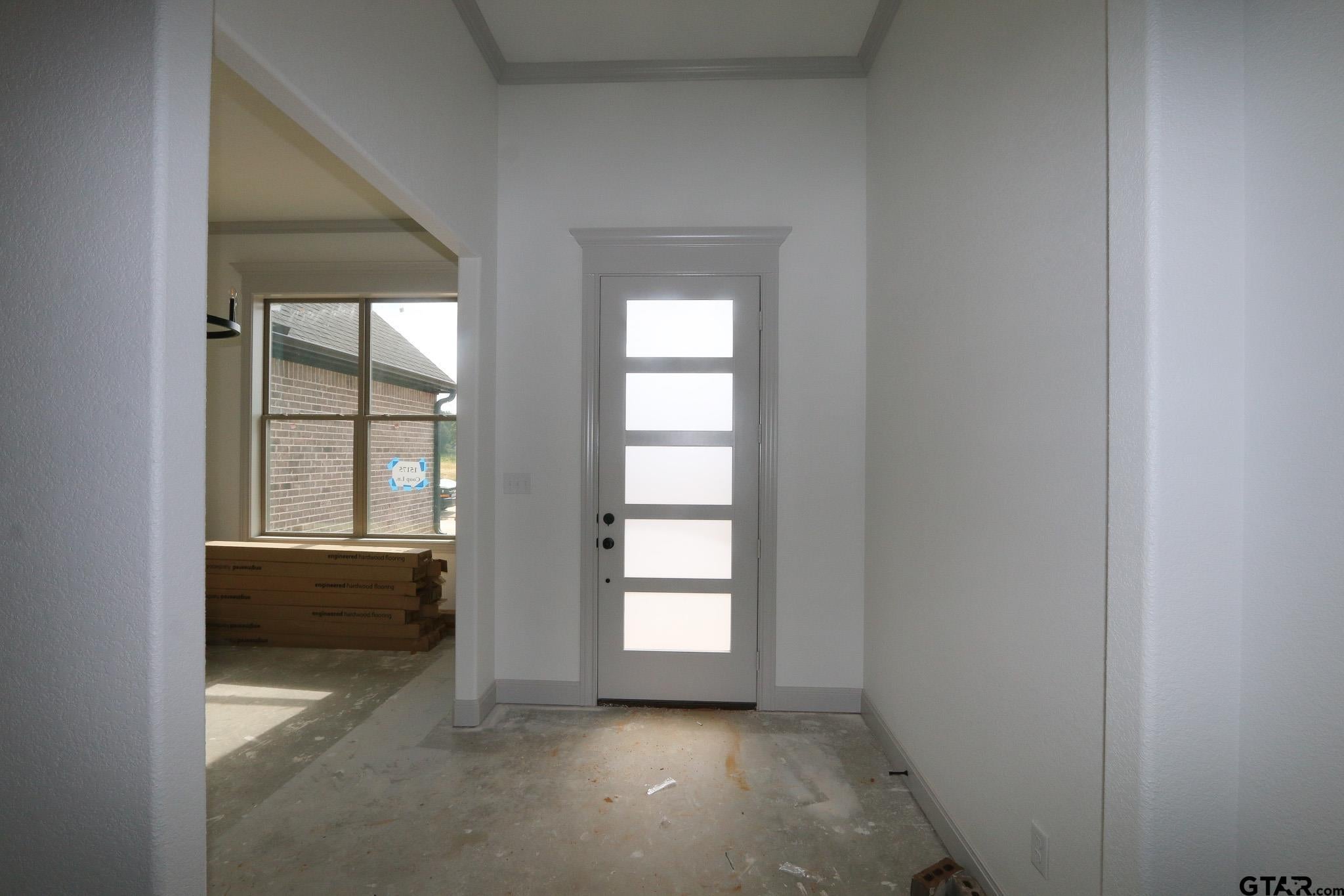 15175 Coop Lane