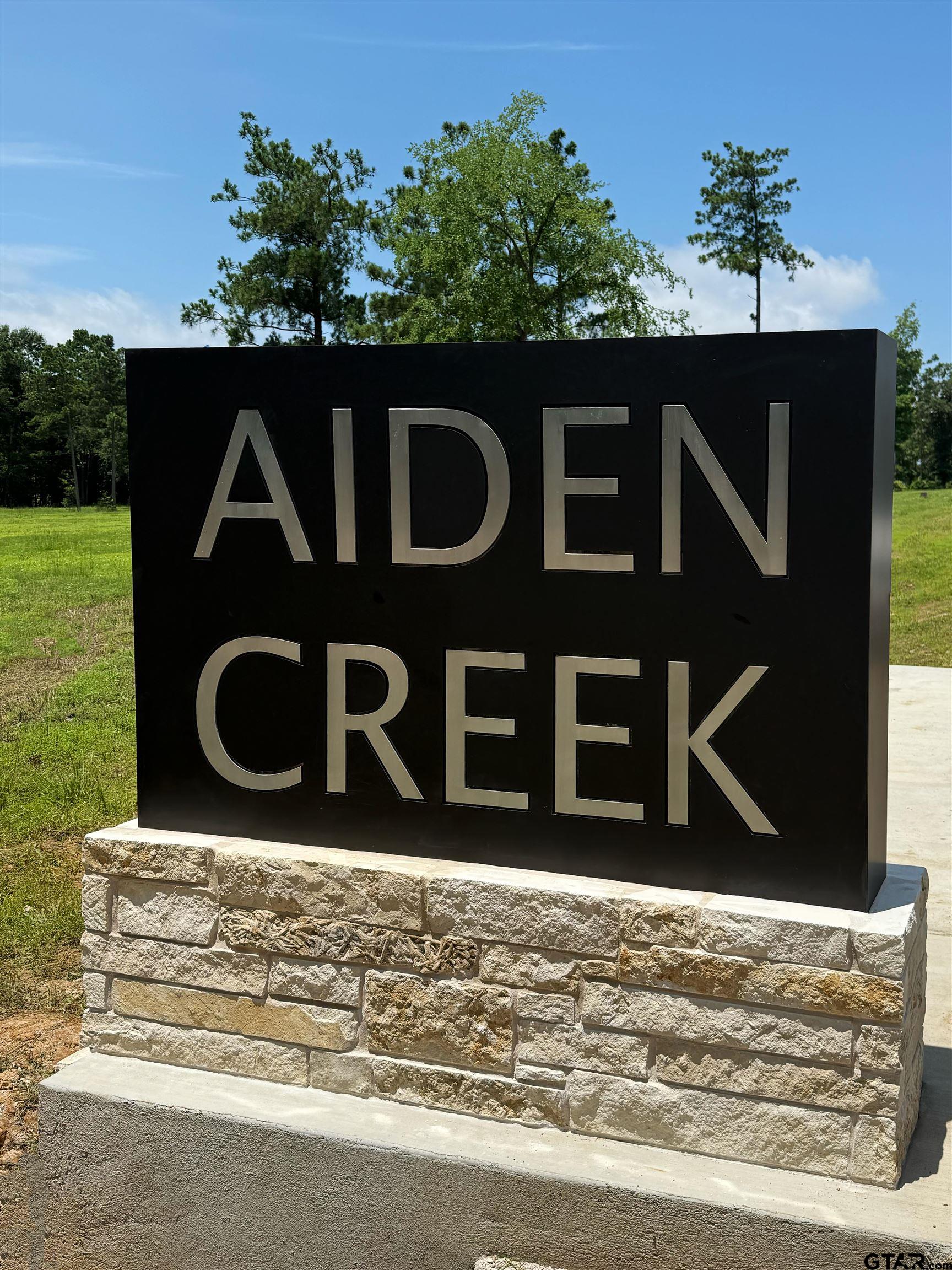 15702 Aniston Ln - (LOT 24)