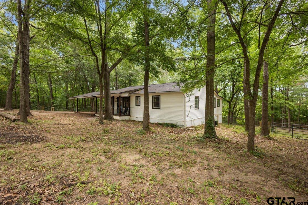 18544 County Road 2106