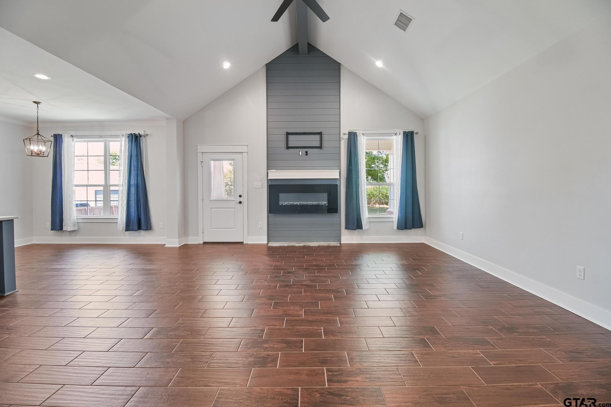 15346 County Road 196