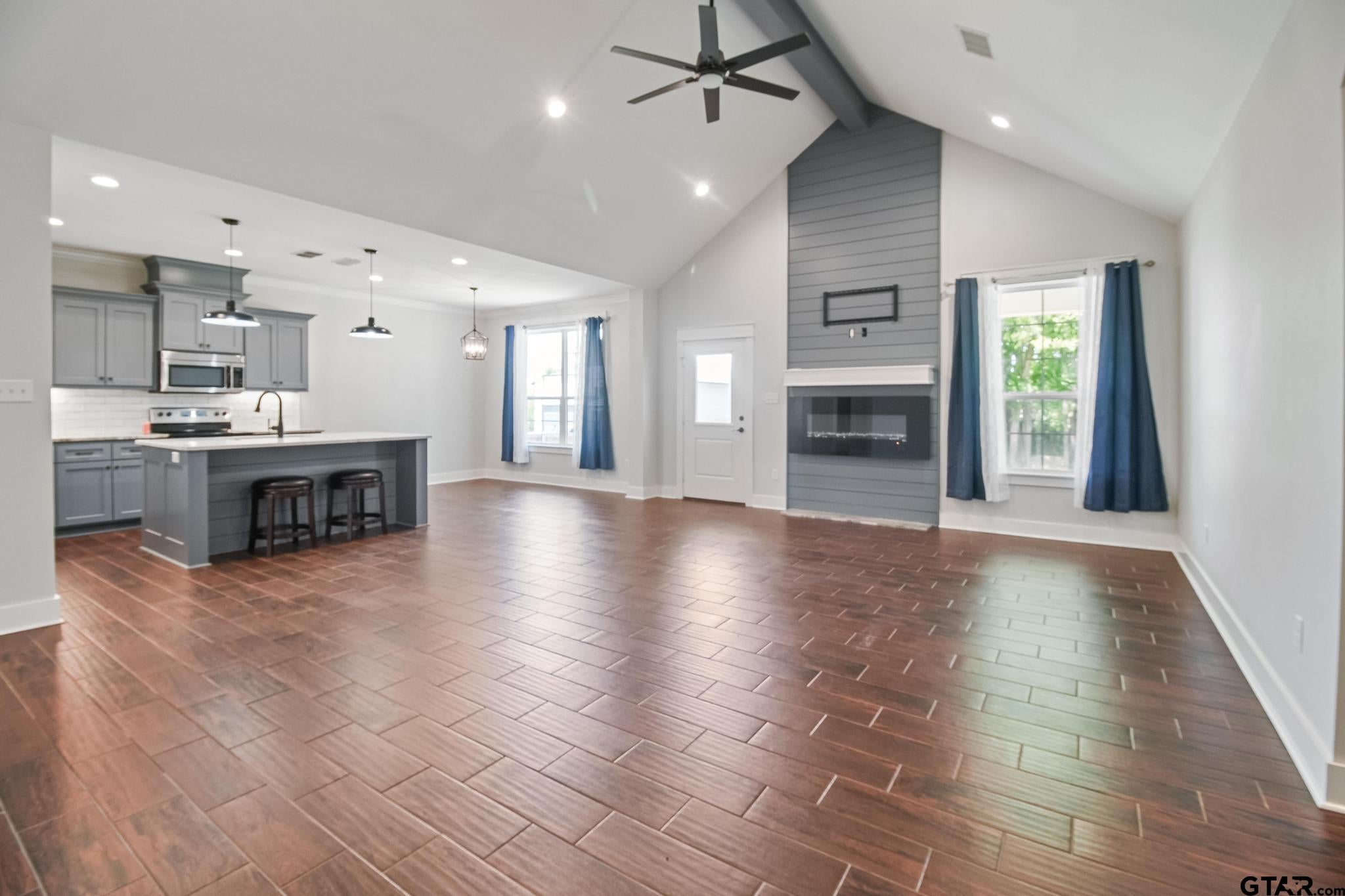 15346 County Road 196