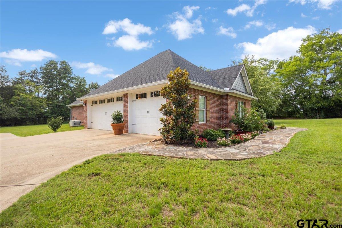 3524 County Rd 195 D