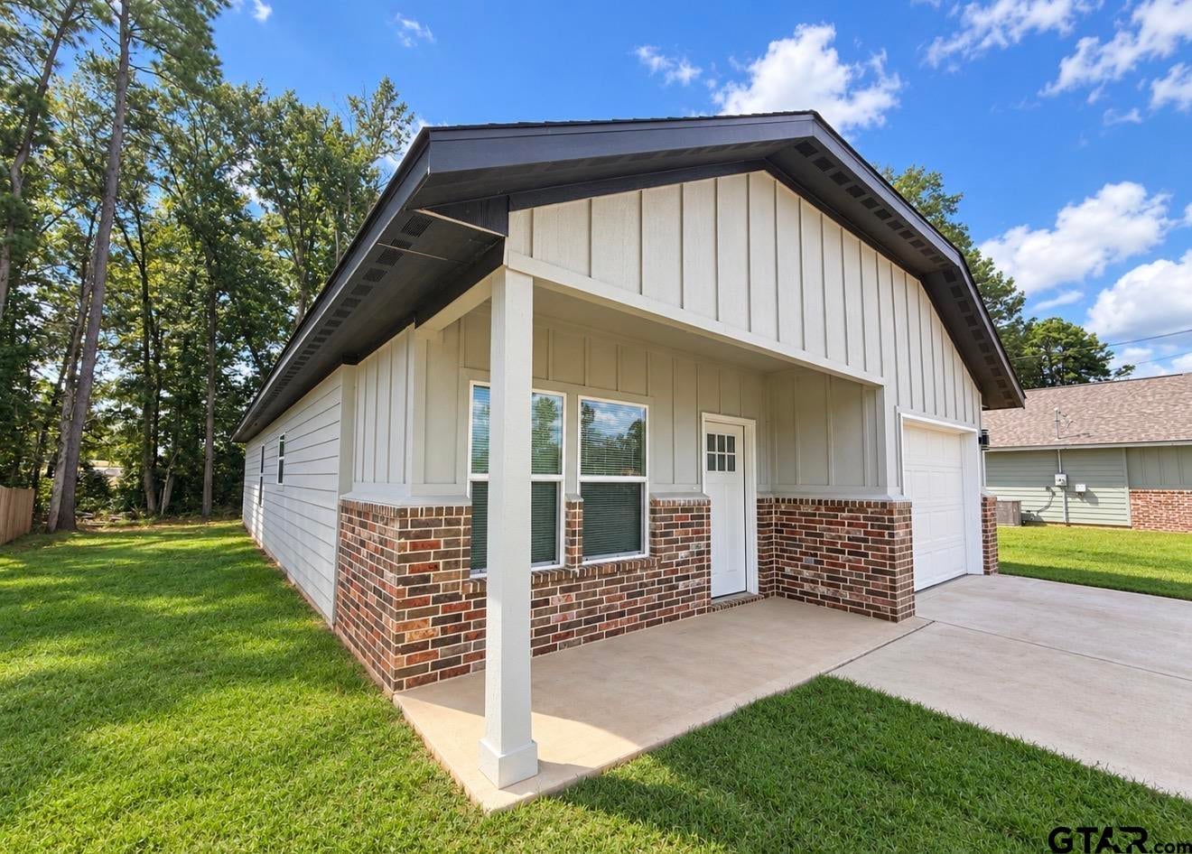 114 Mowery Lane