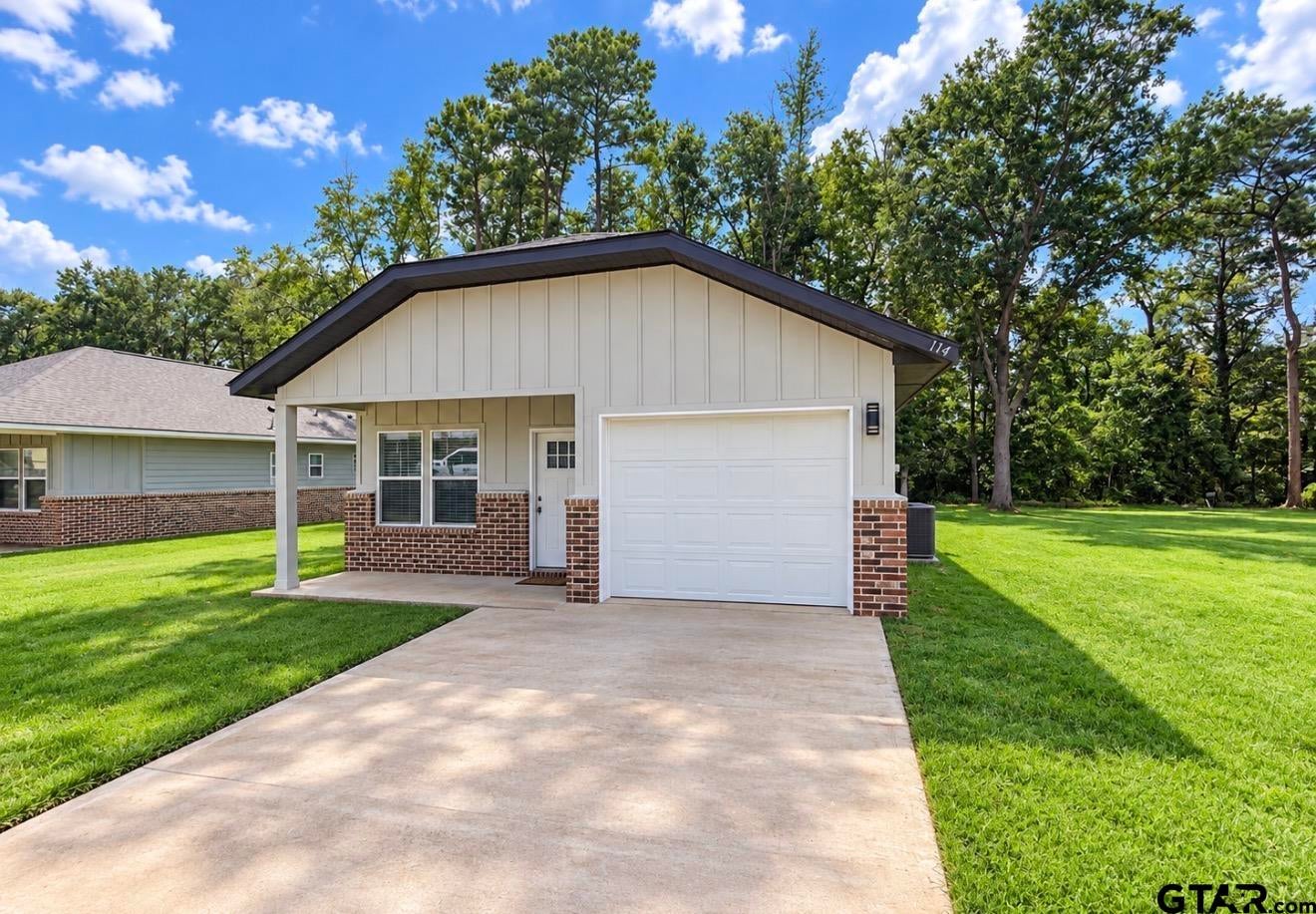 114 Mowery Lane