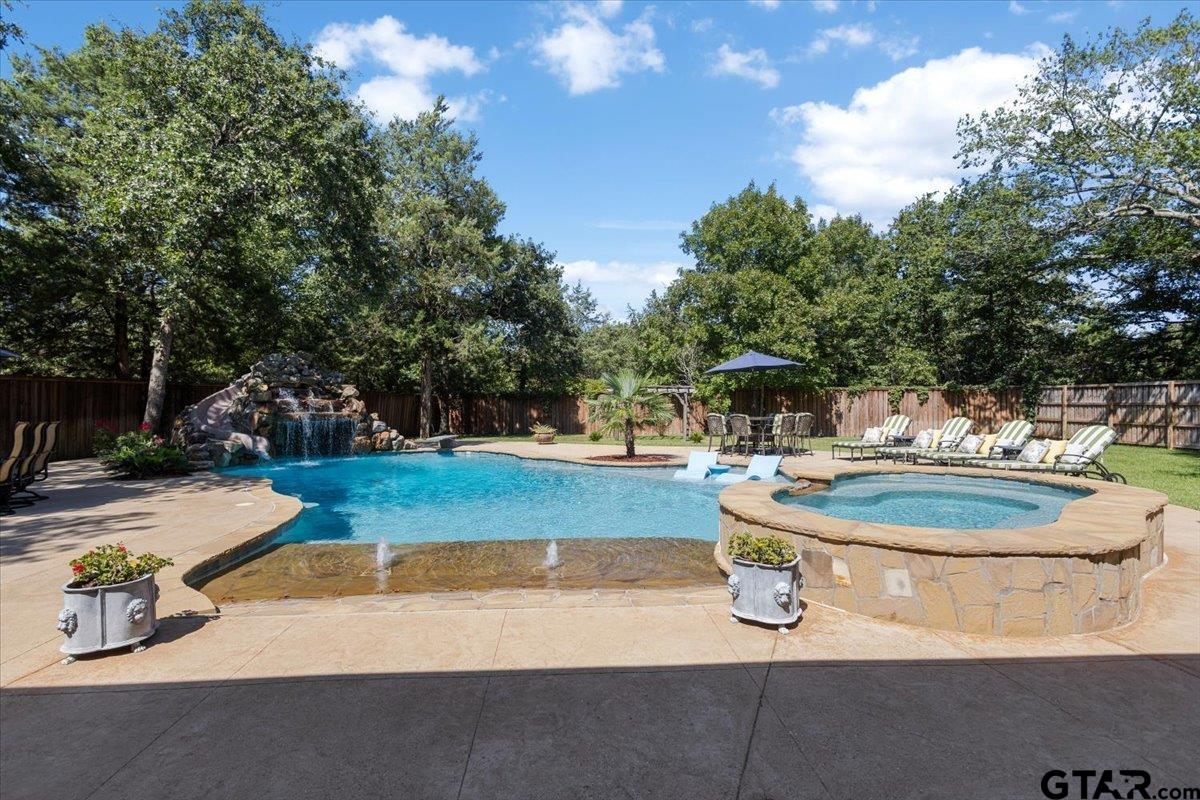 641 County Road 2311