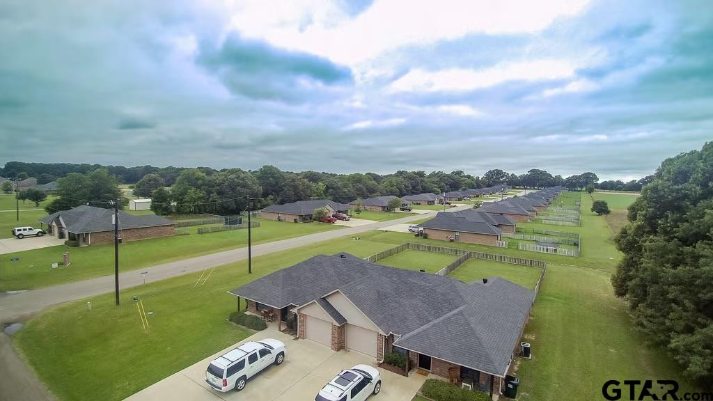19542 County Road 4108