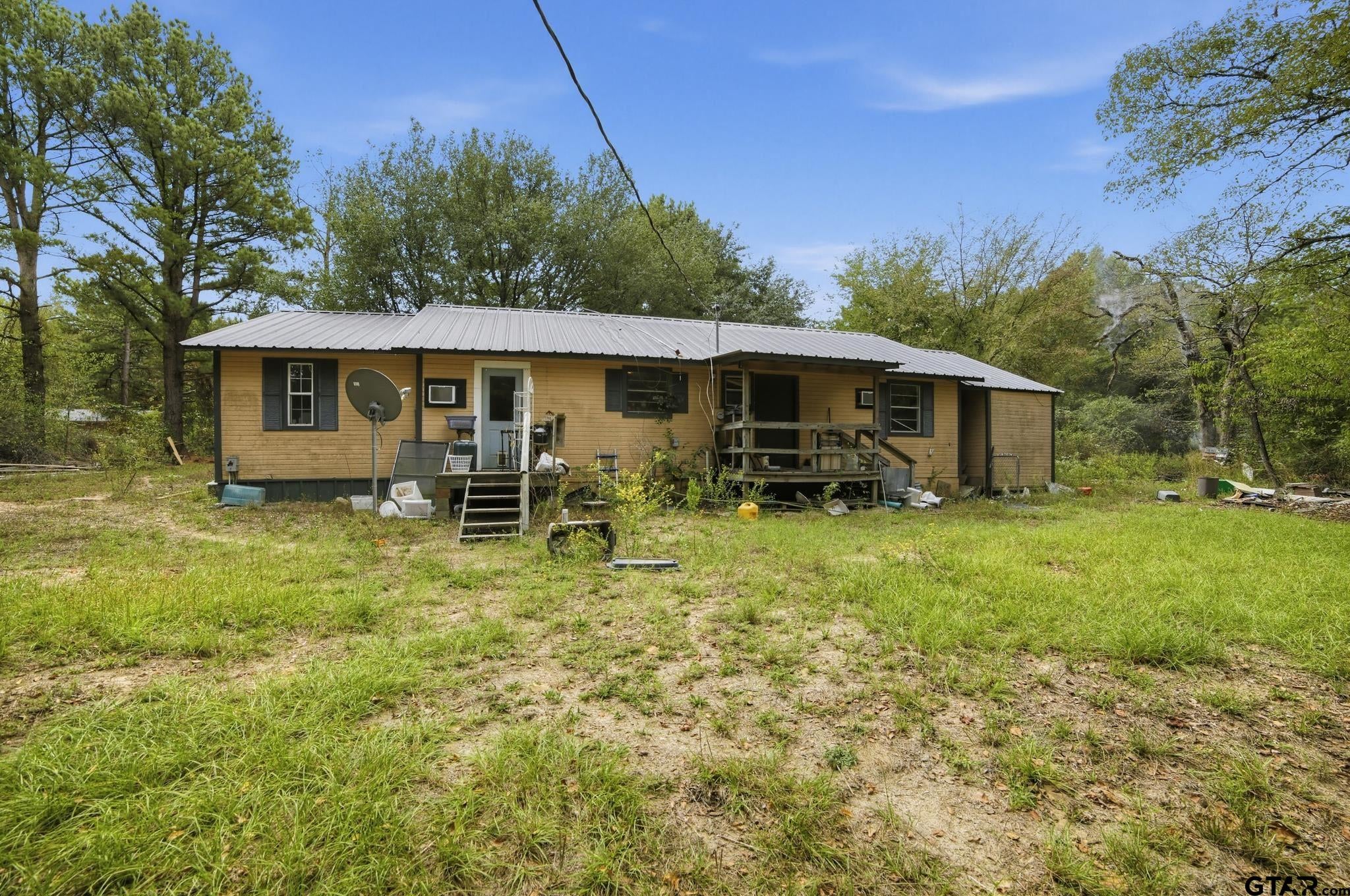 25602 CR 462