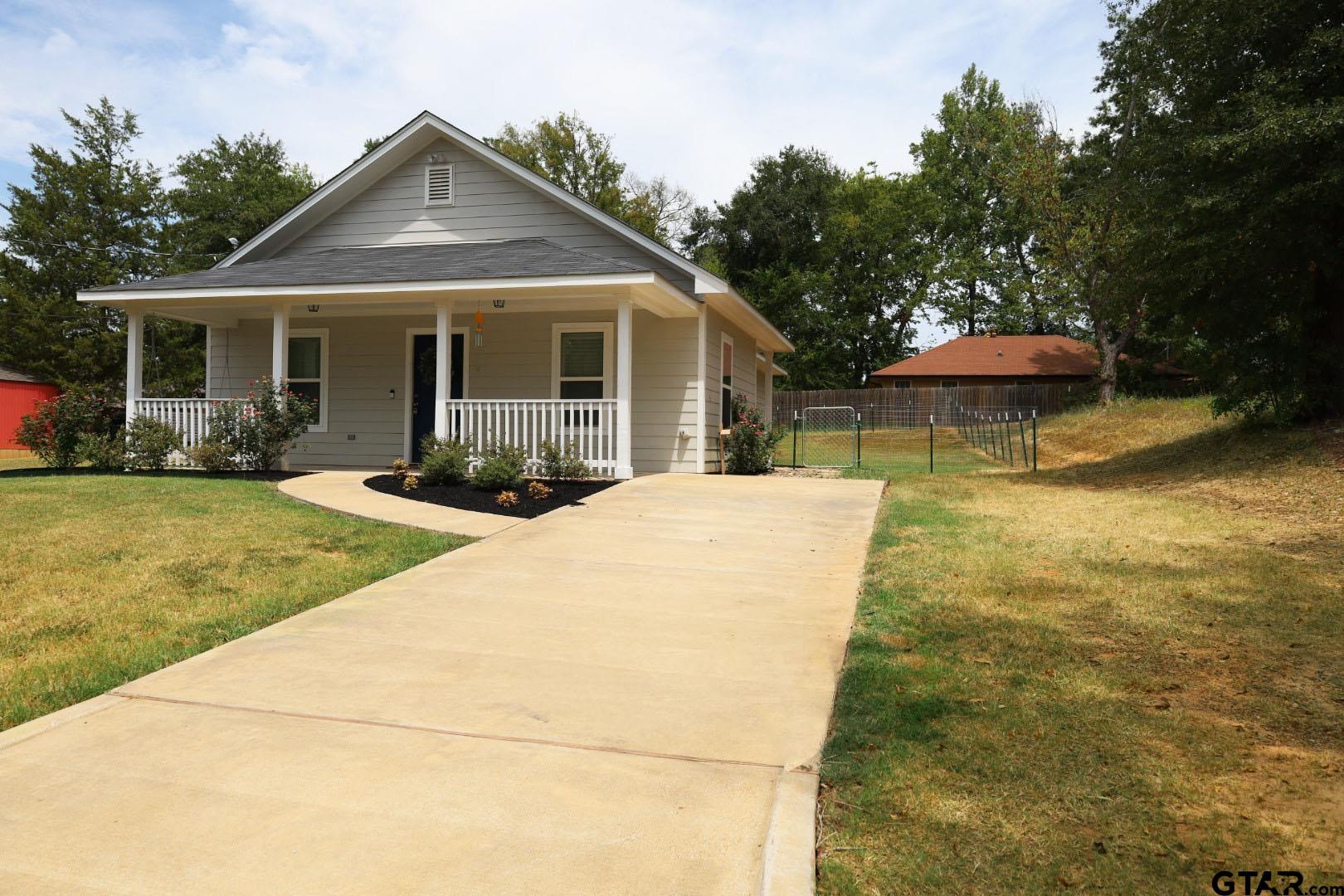 129 Dr MLK JR Dr
