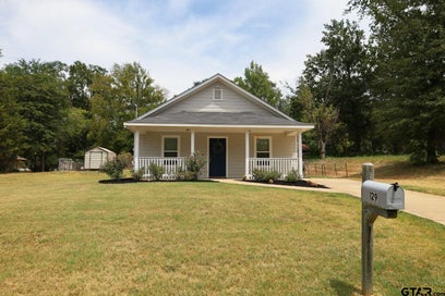 129 Dr MLK JR Dr Gladewater TX 75647