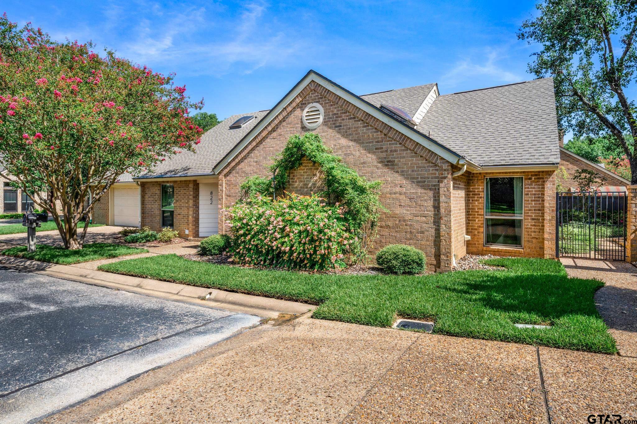 822 Ashford Court