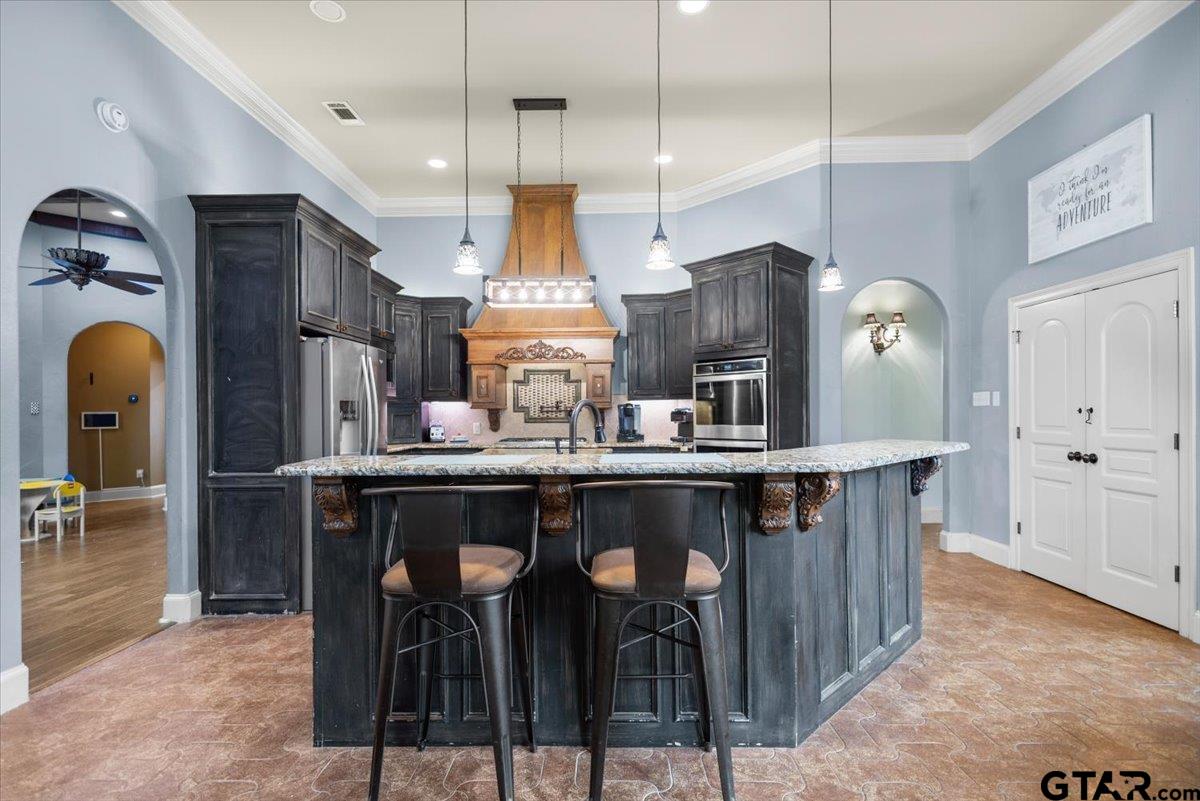 249 Heritage Ct