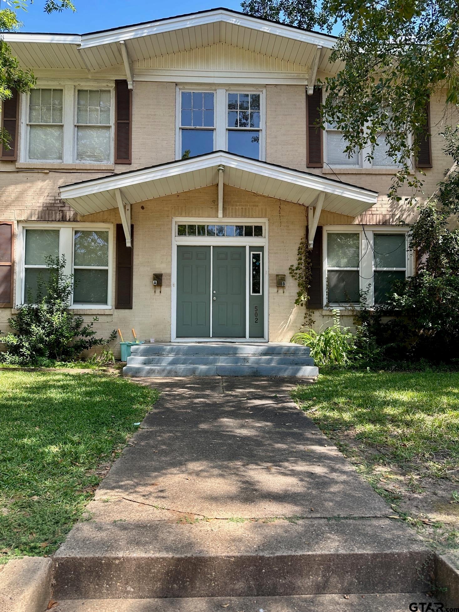 502 S Bois D'arc Ave