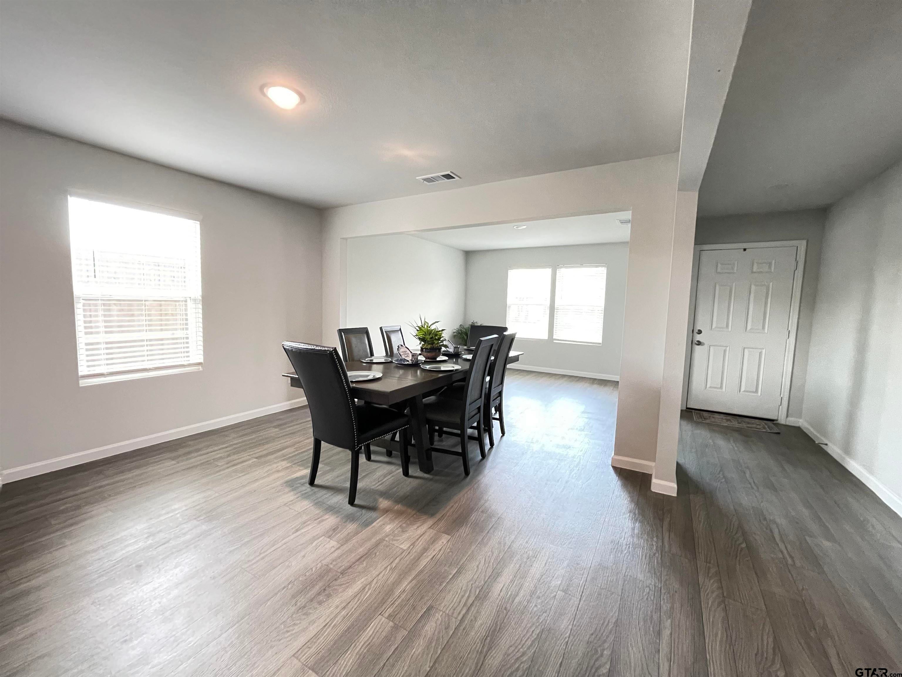 1007 Ripplewood Circle