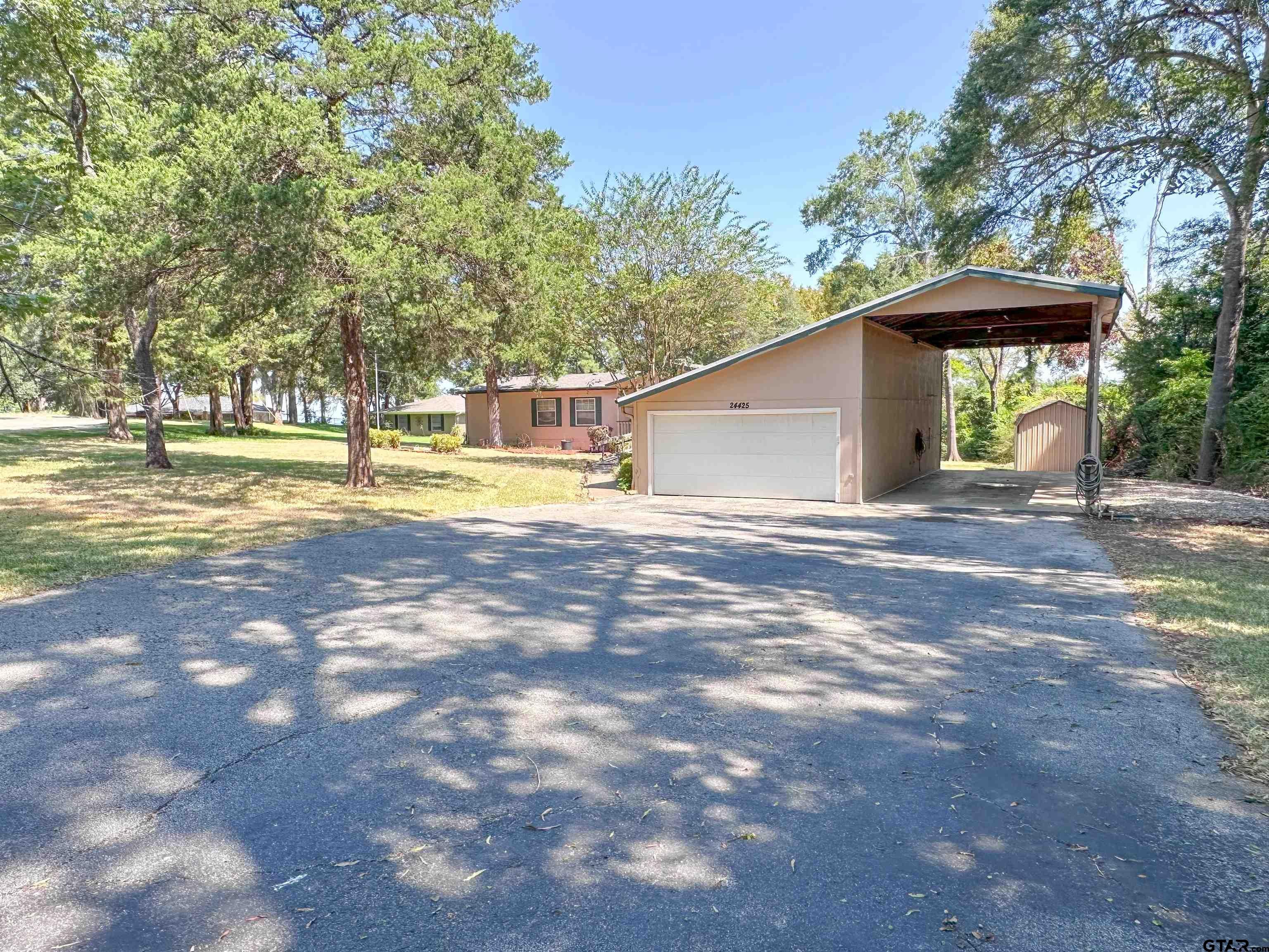 24425 Kevin Dr