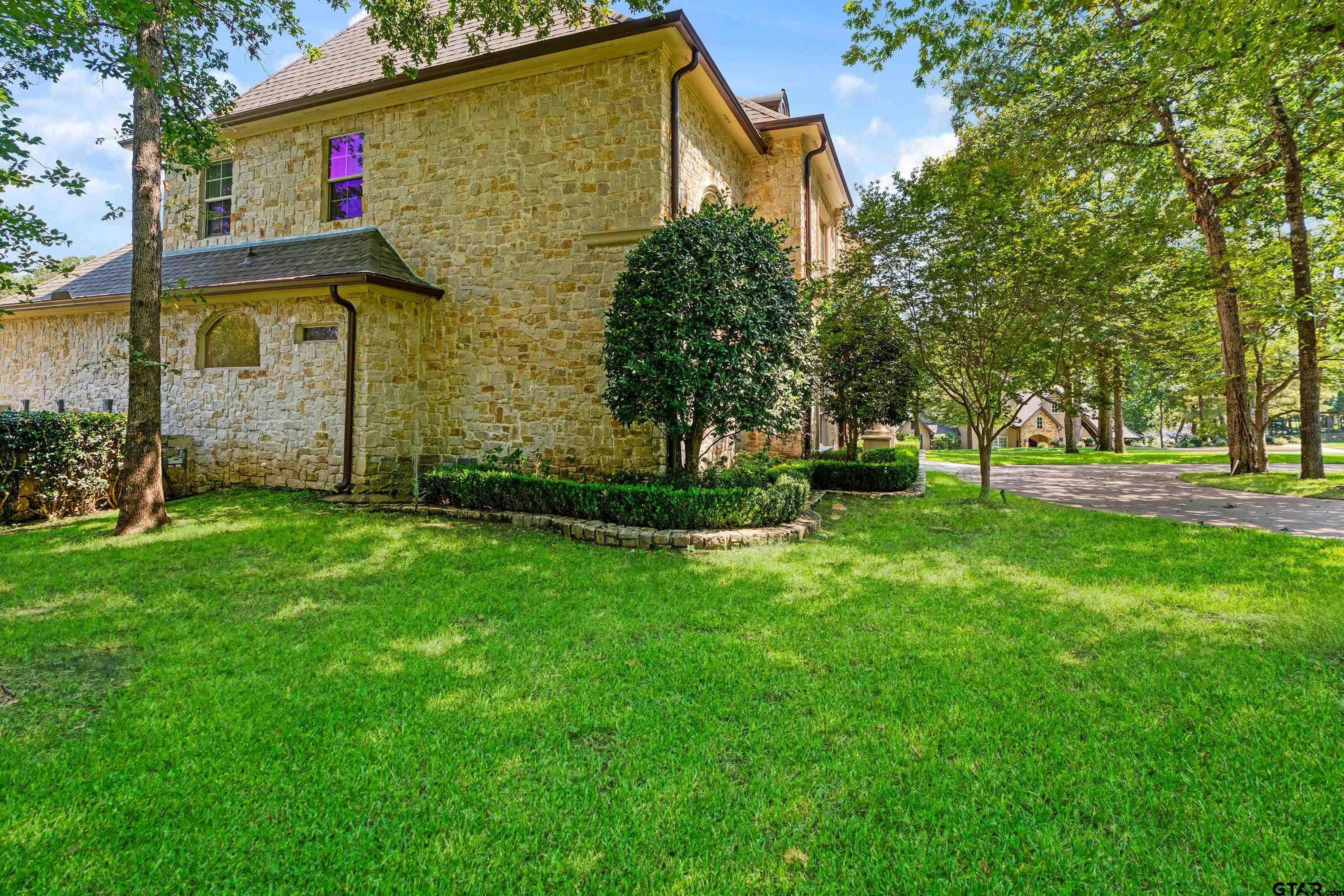 4045 Stonegate Blvd