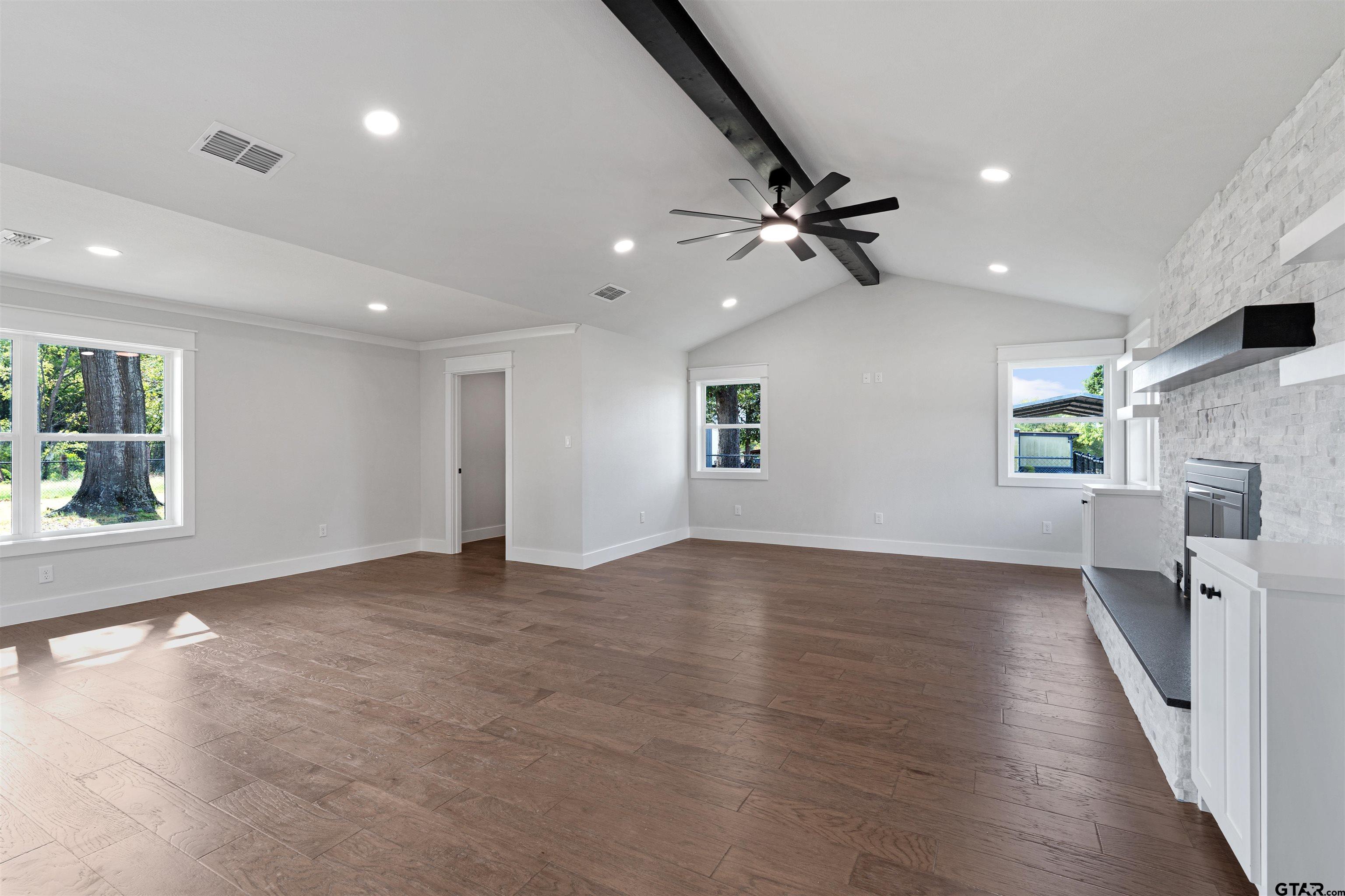 18419 Michael Dr