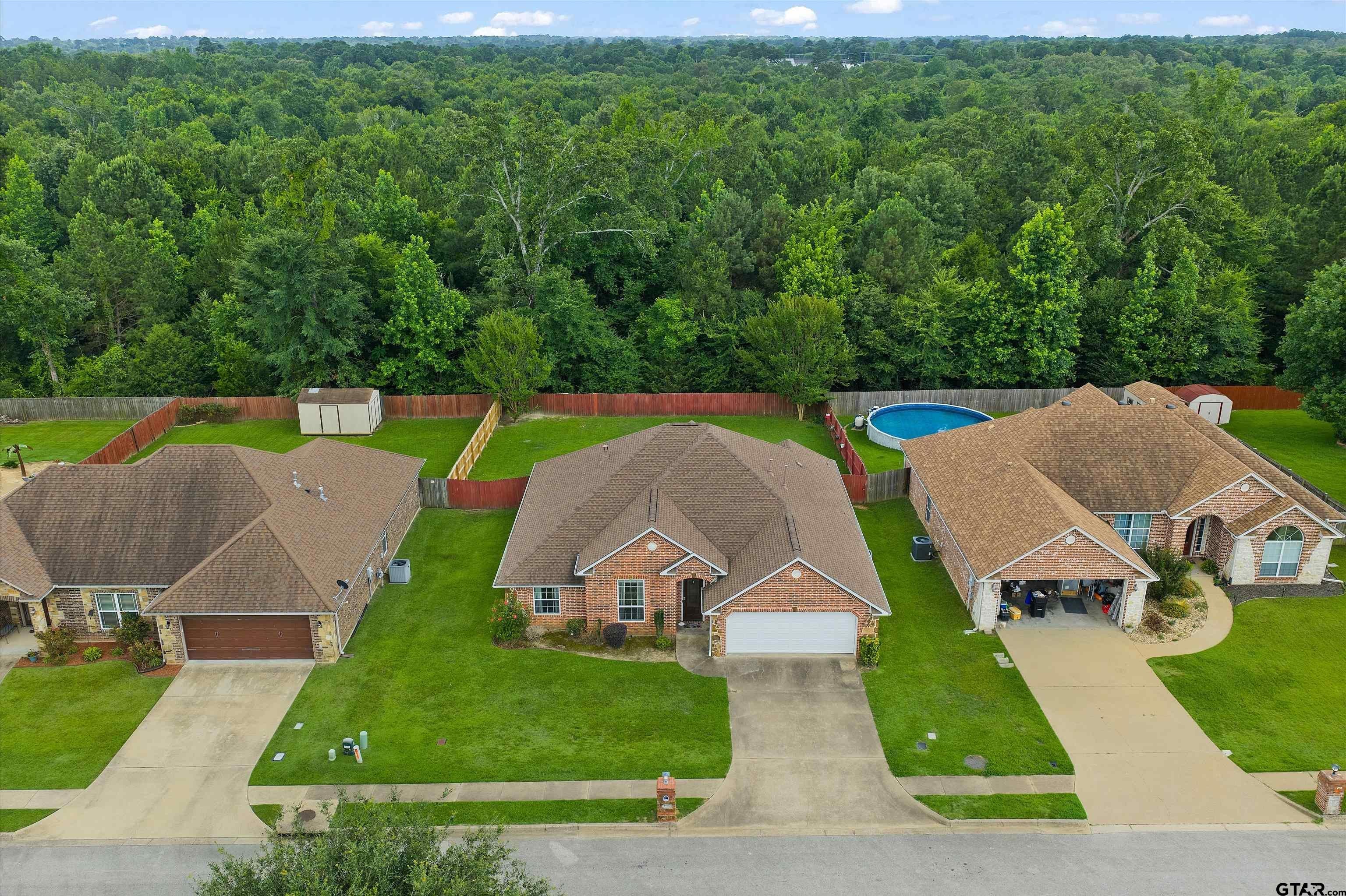 4406 Red Oak Tr