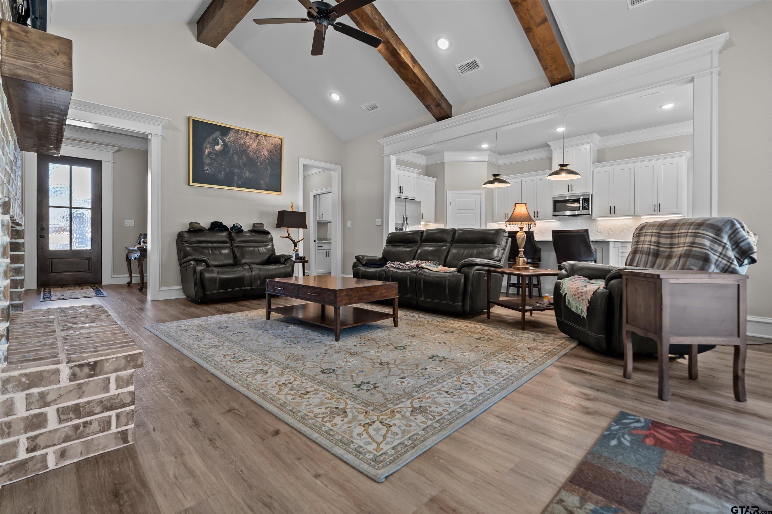 410 Deer Point Cove