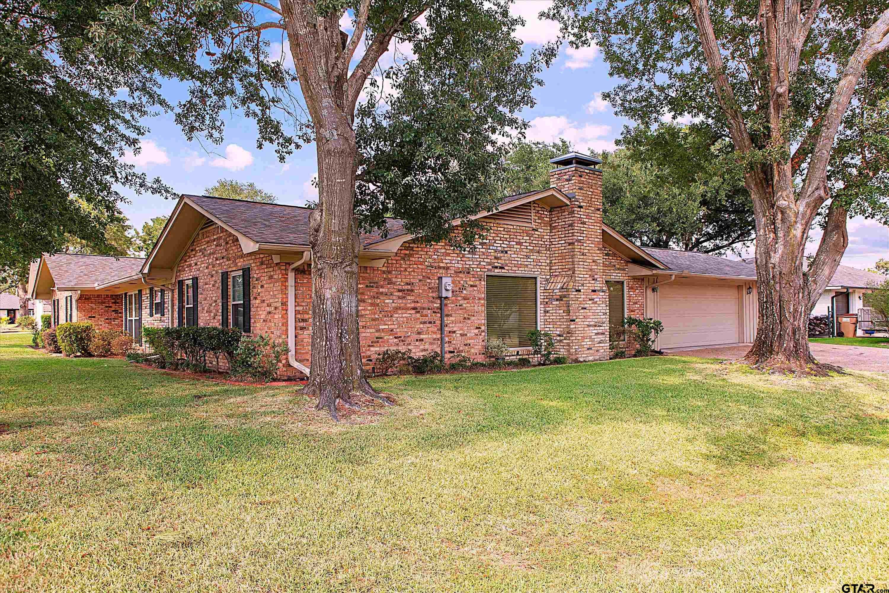 100 Holly Hill Ln.