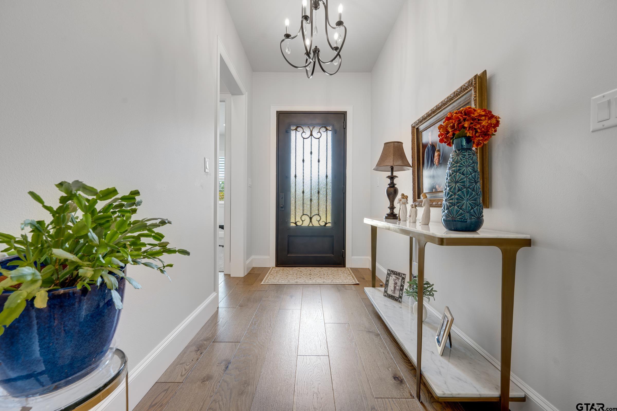 549 EAGLES NEST TRL