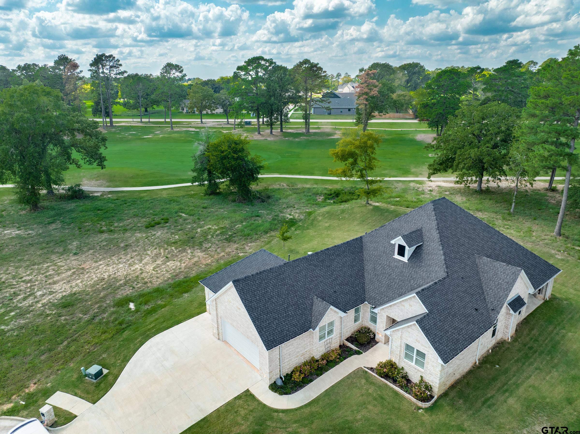 549 EAGLES NEST TRL