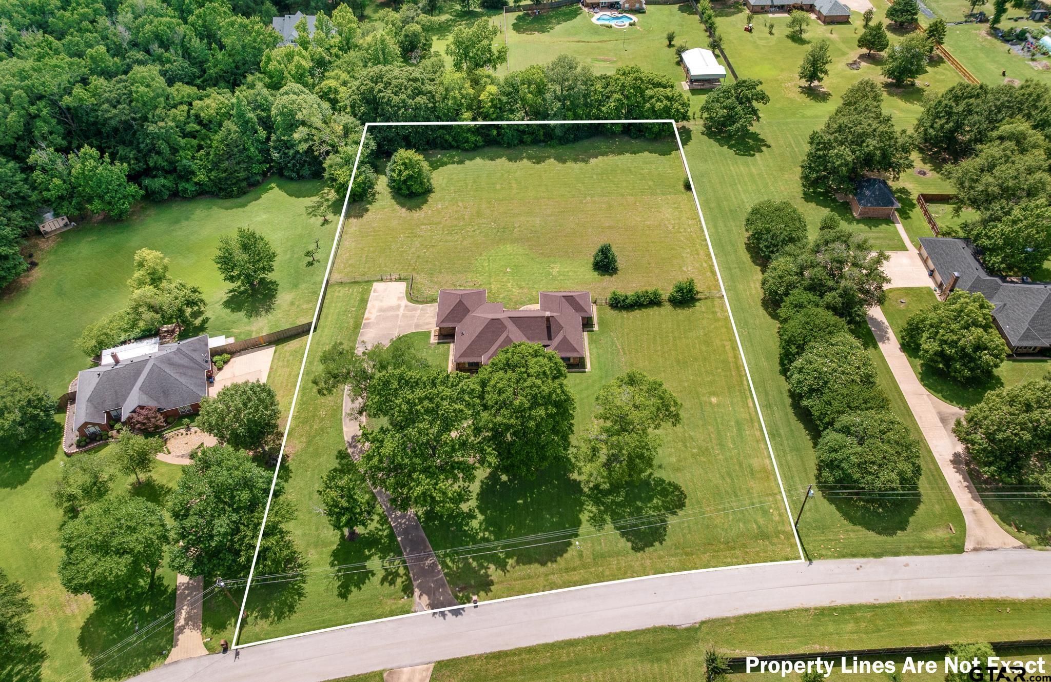19606 Norfolk Drive