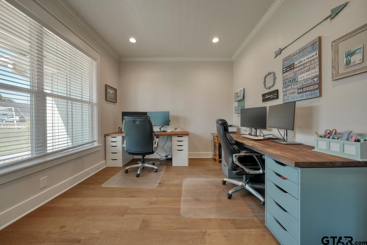 18347 Timber Oaks Drive