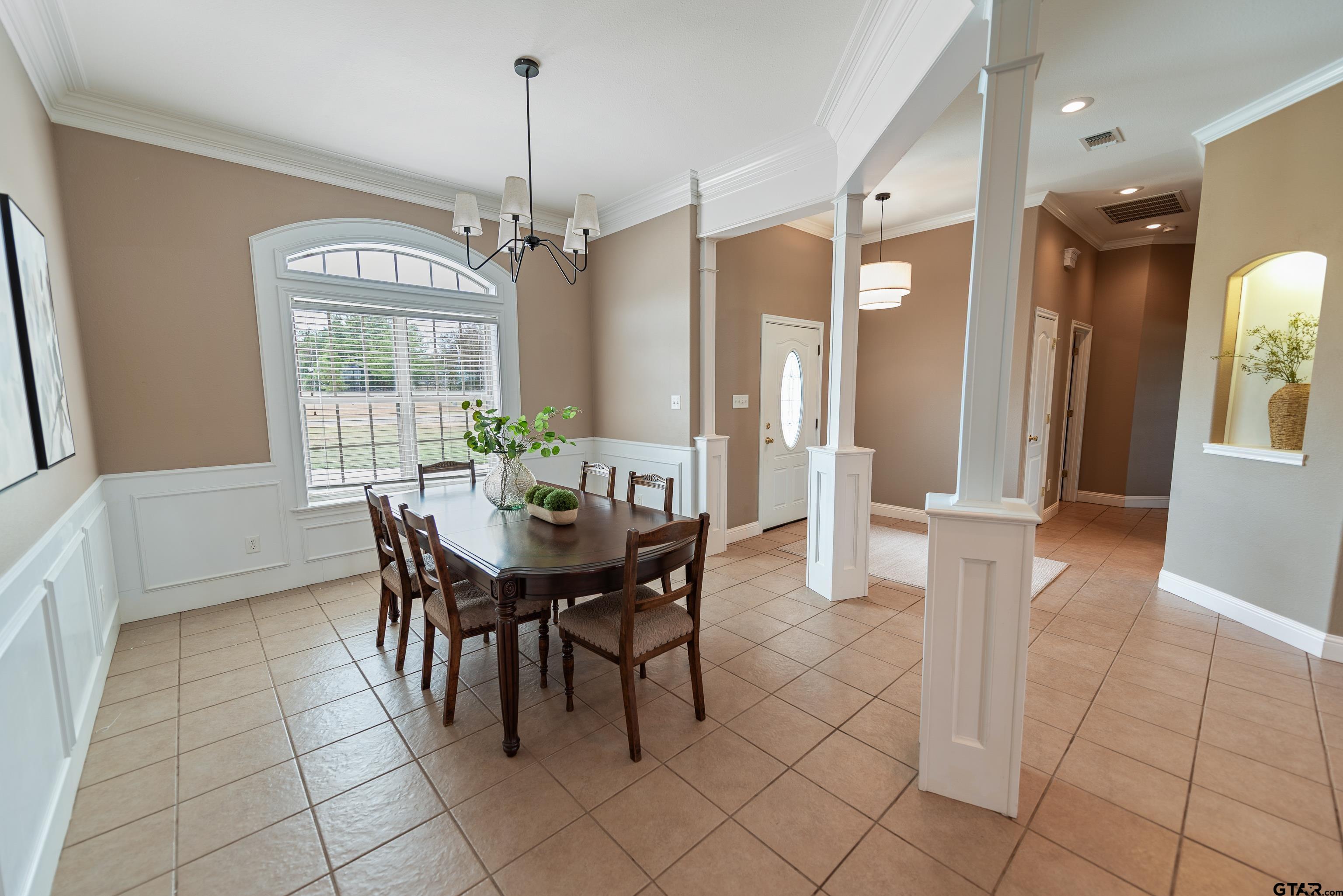 26 Oakwood Lane