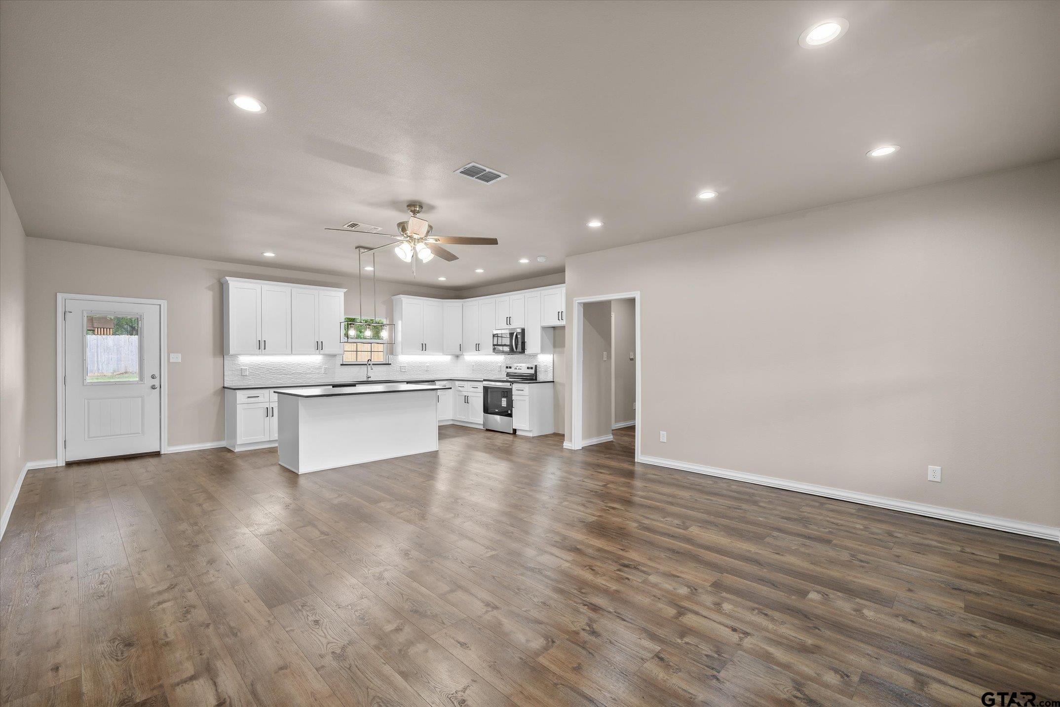 111 County Road 1830