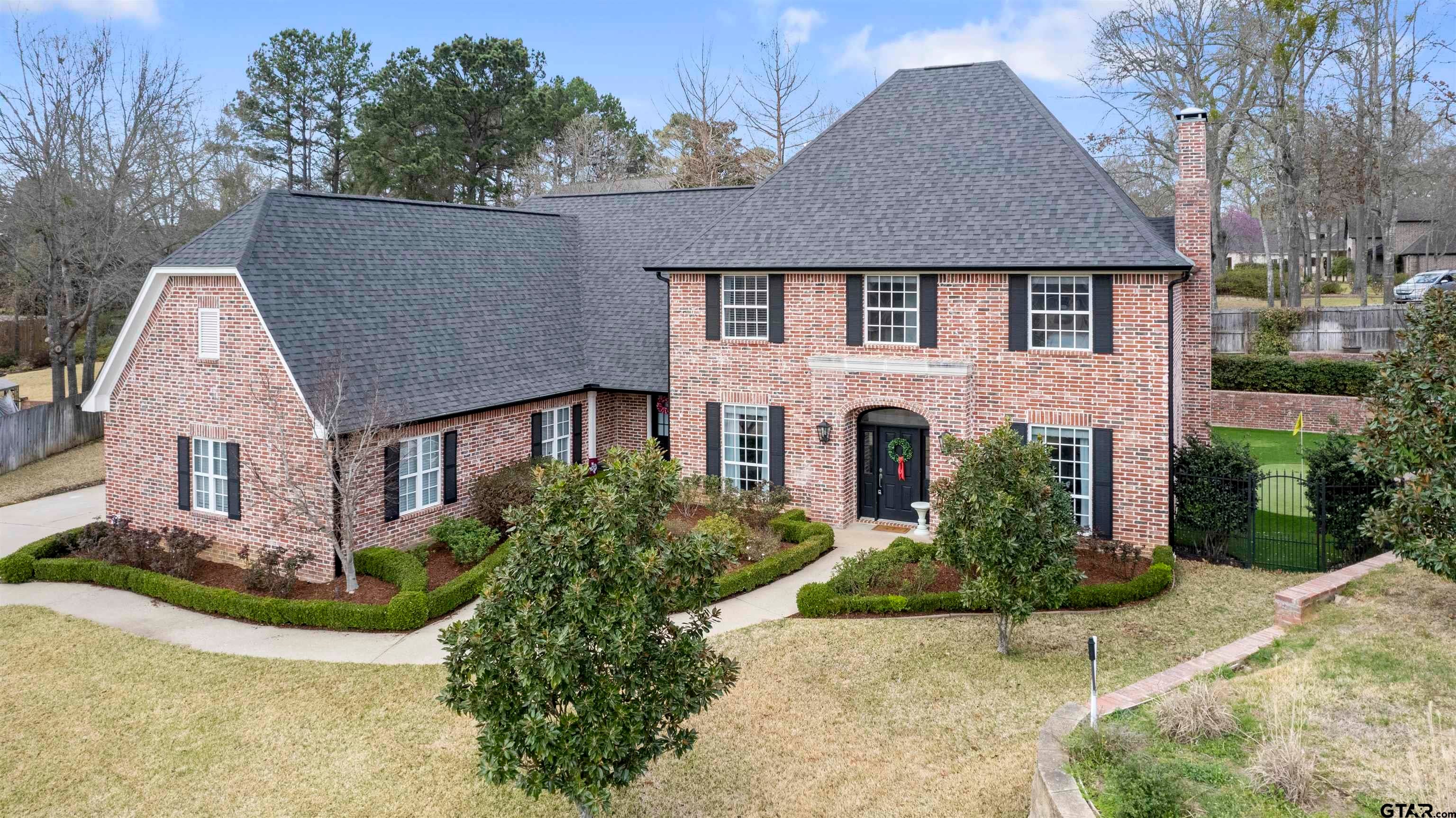 7637 Light Horse Ct