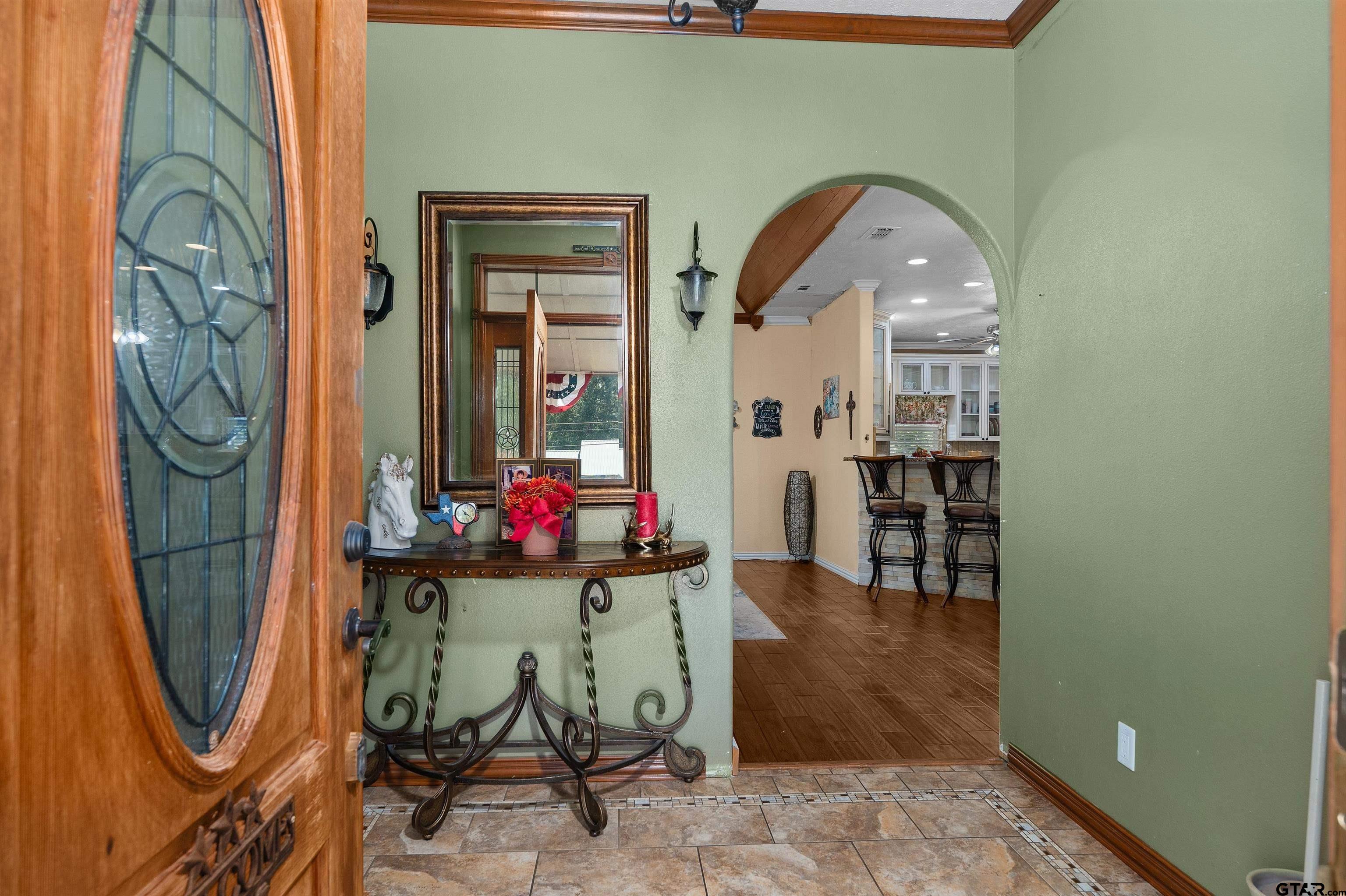 535 Oakwood Dr