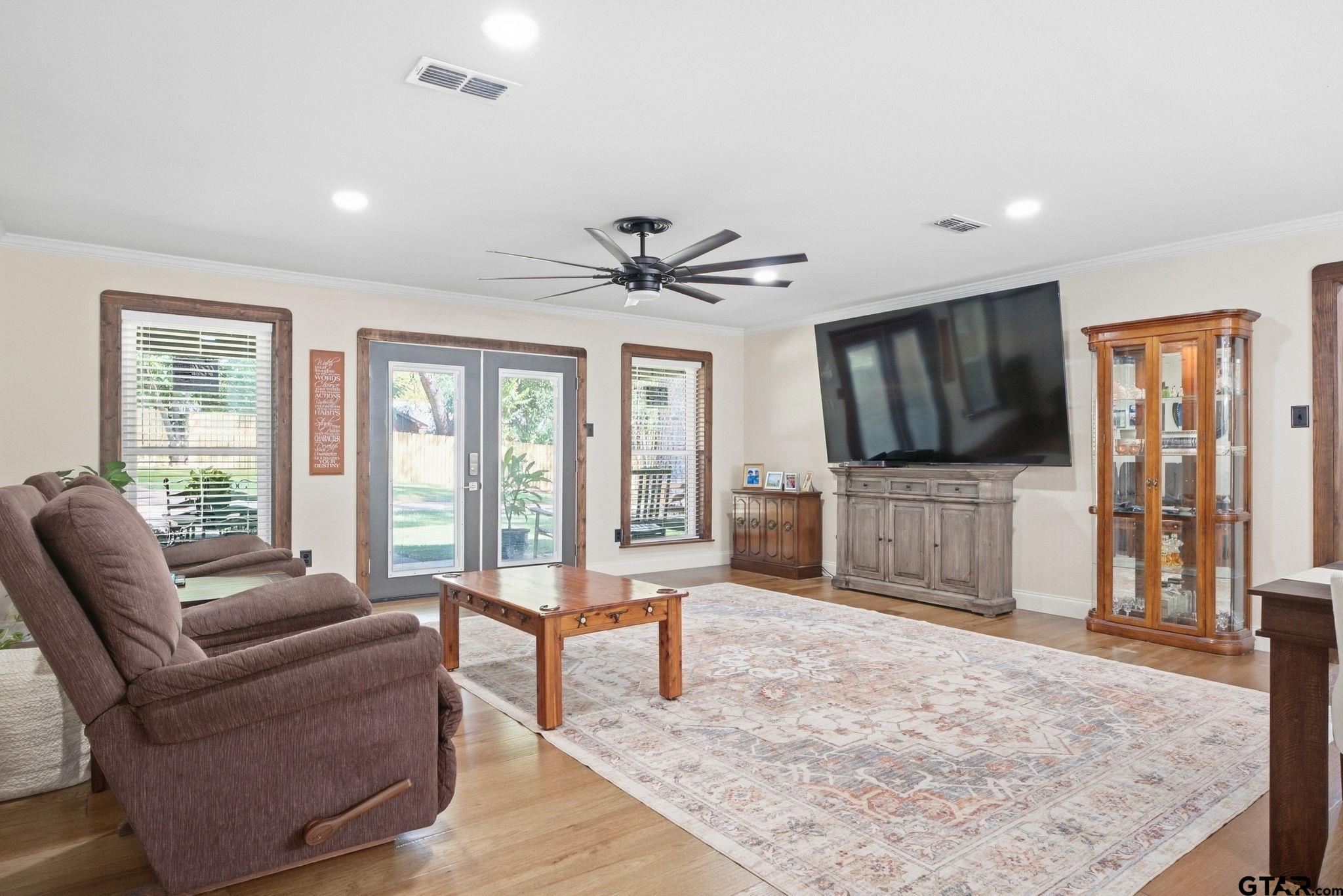 119 Stephanie Dr