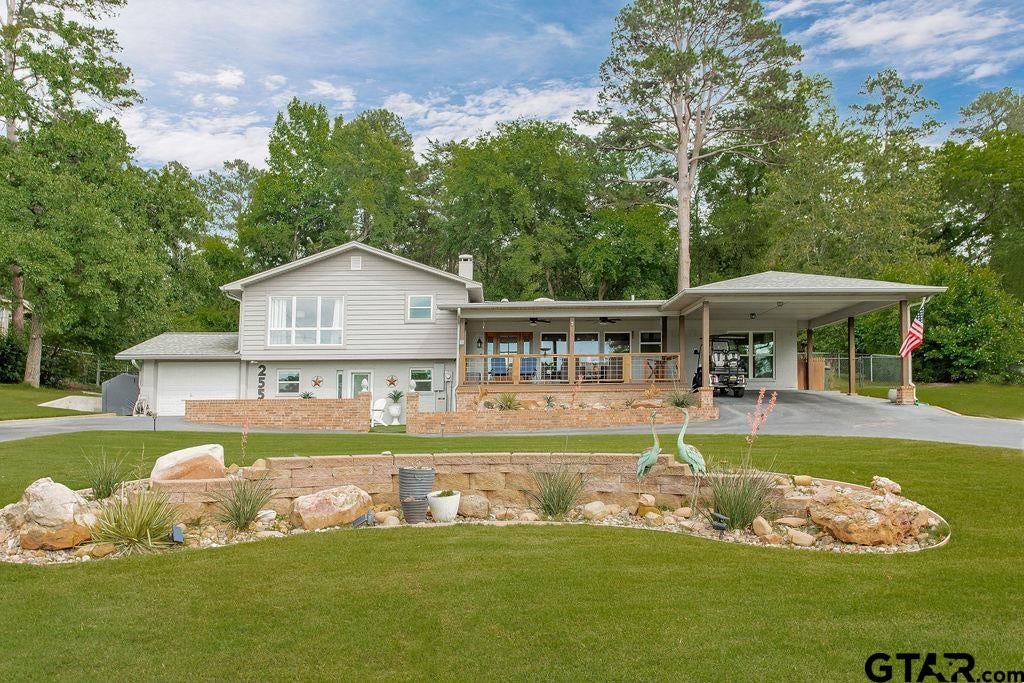 255 Hideaway LN Central
