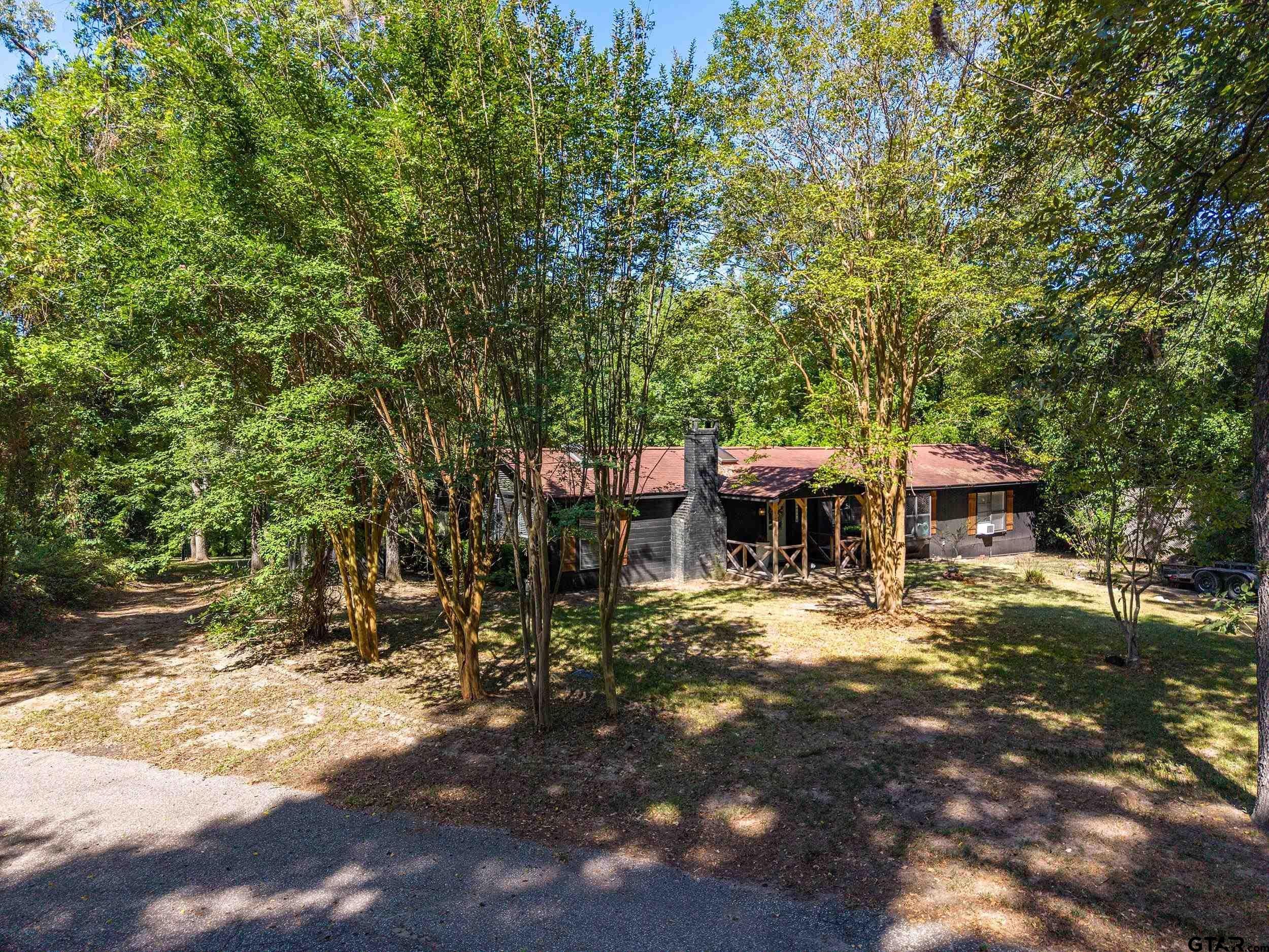 20616 E Grove Club Lake Rd