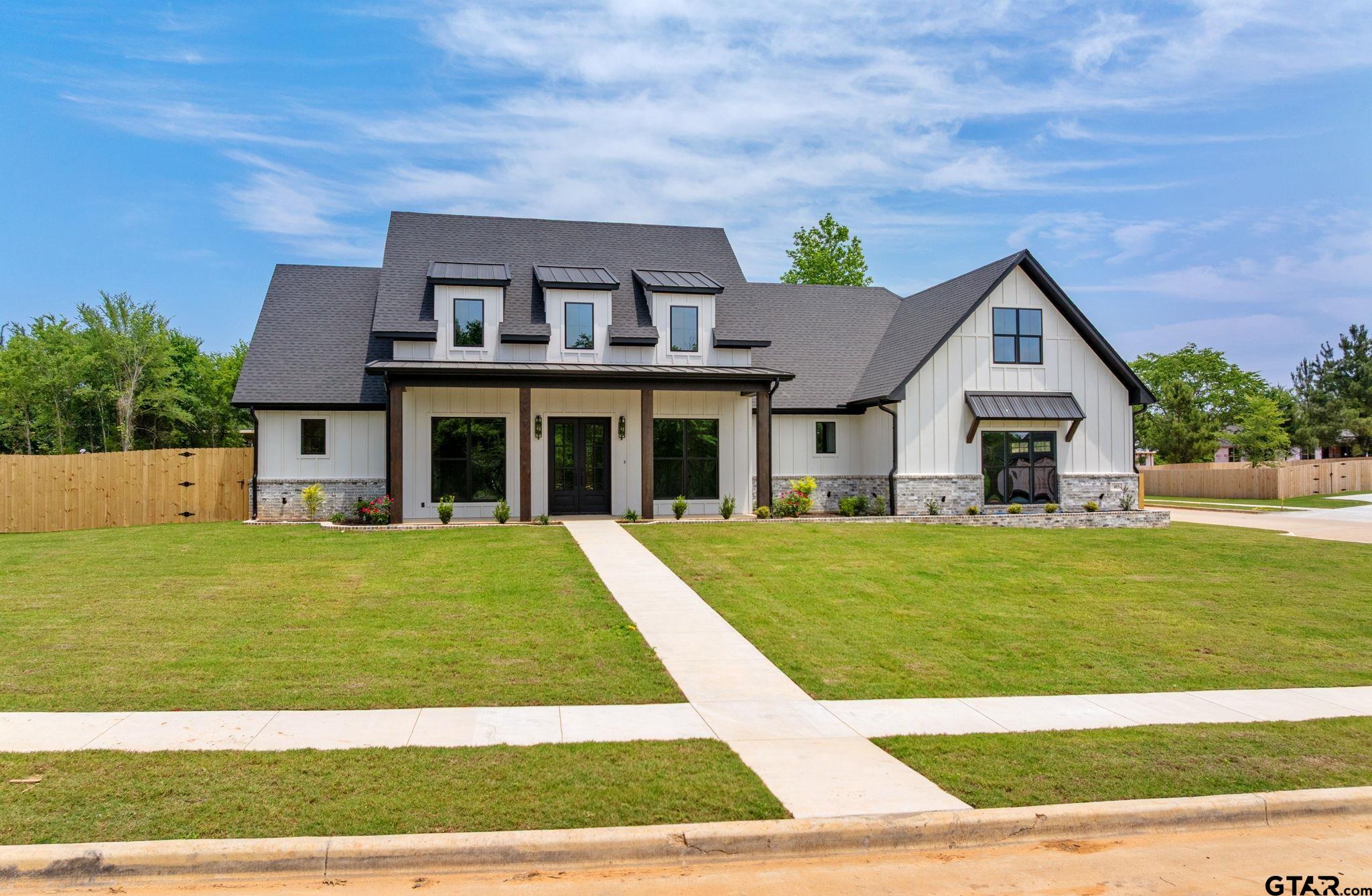 403 Ashlyn Circle
