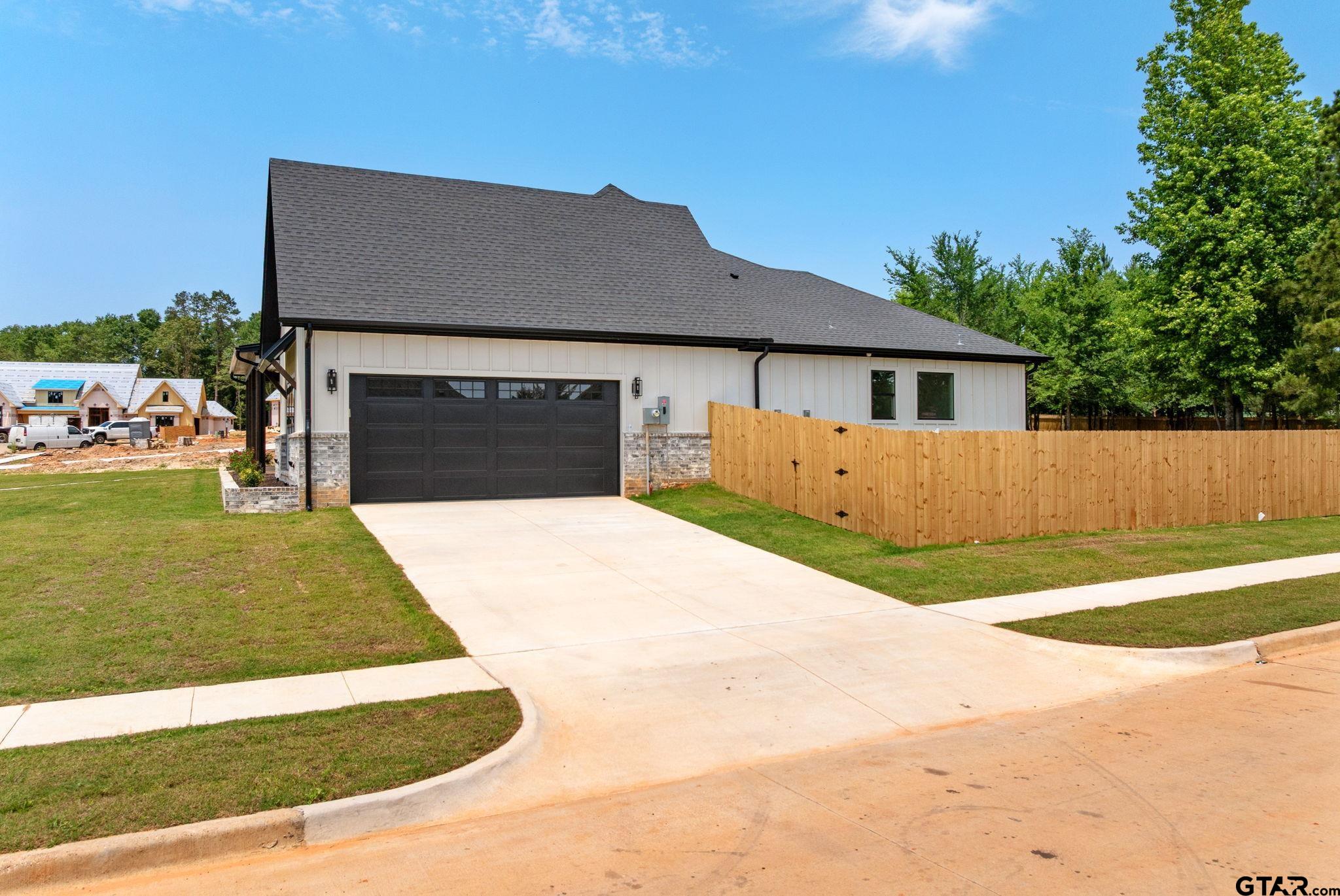 403 Ashlyn Circle