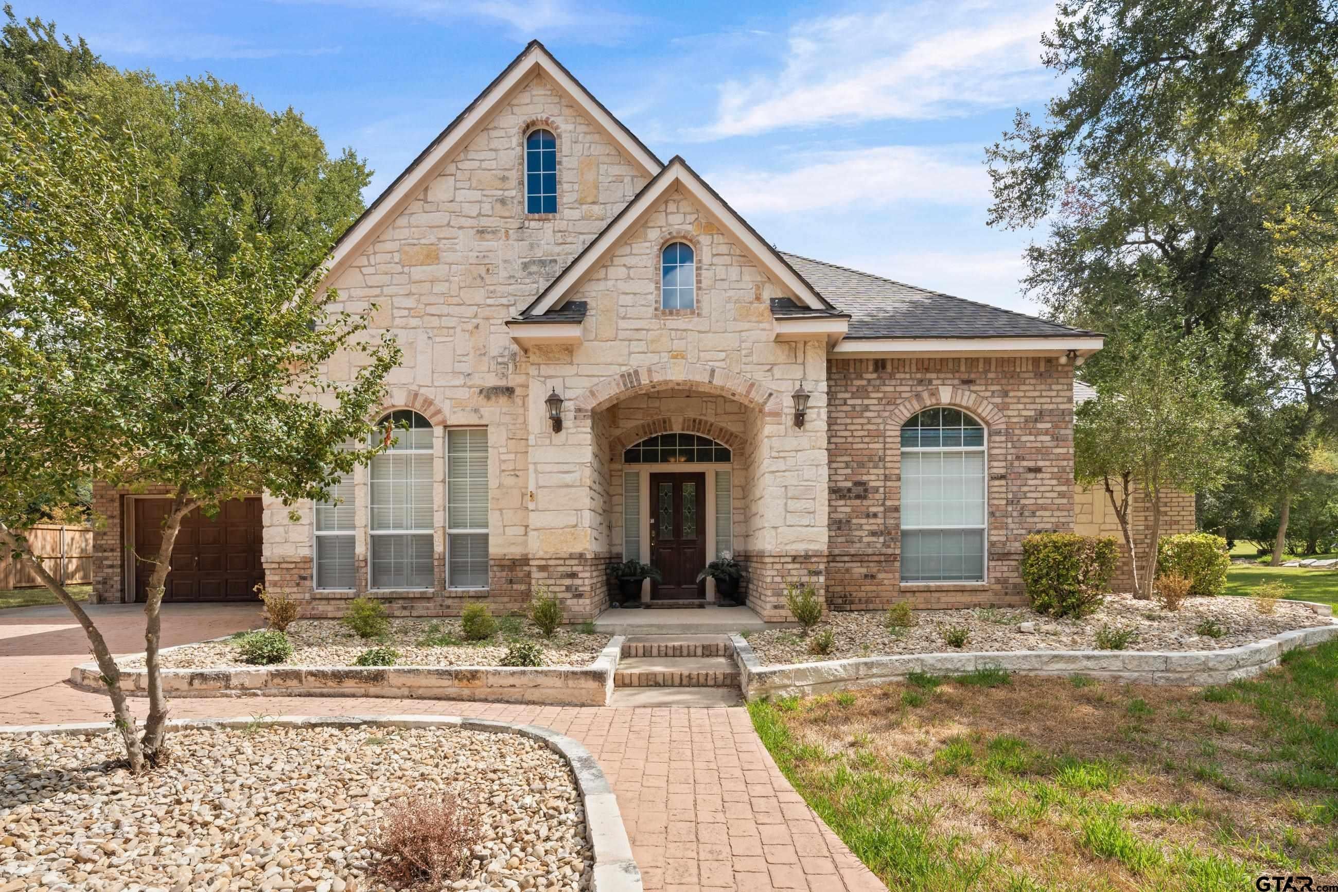 709 BENBROOK CT.