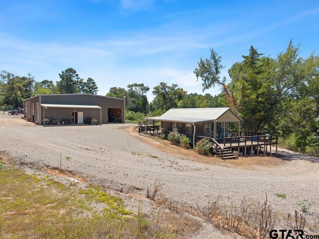 551 County Road 4203