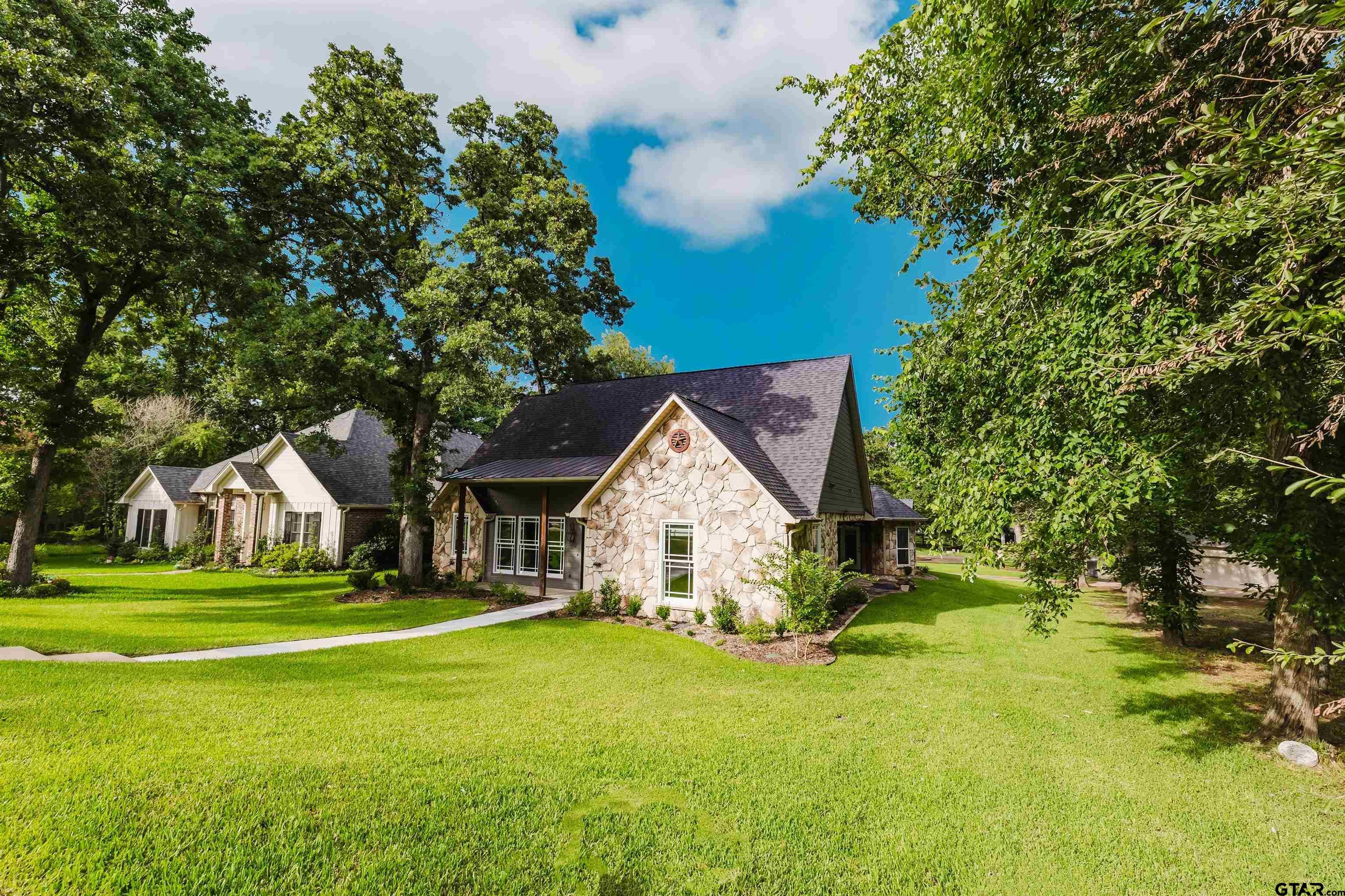 117 S Eagles Bluff Blvd.