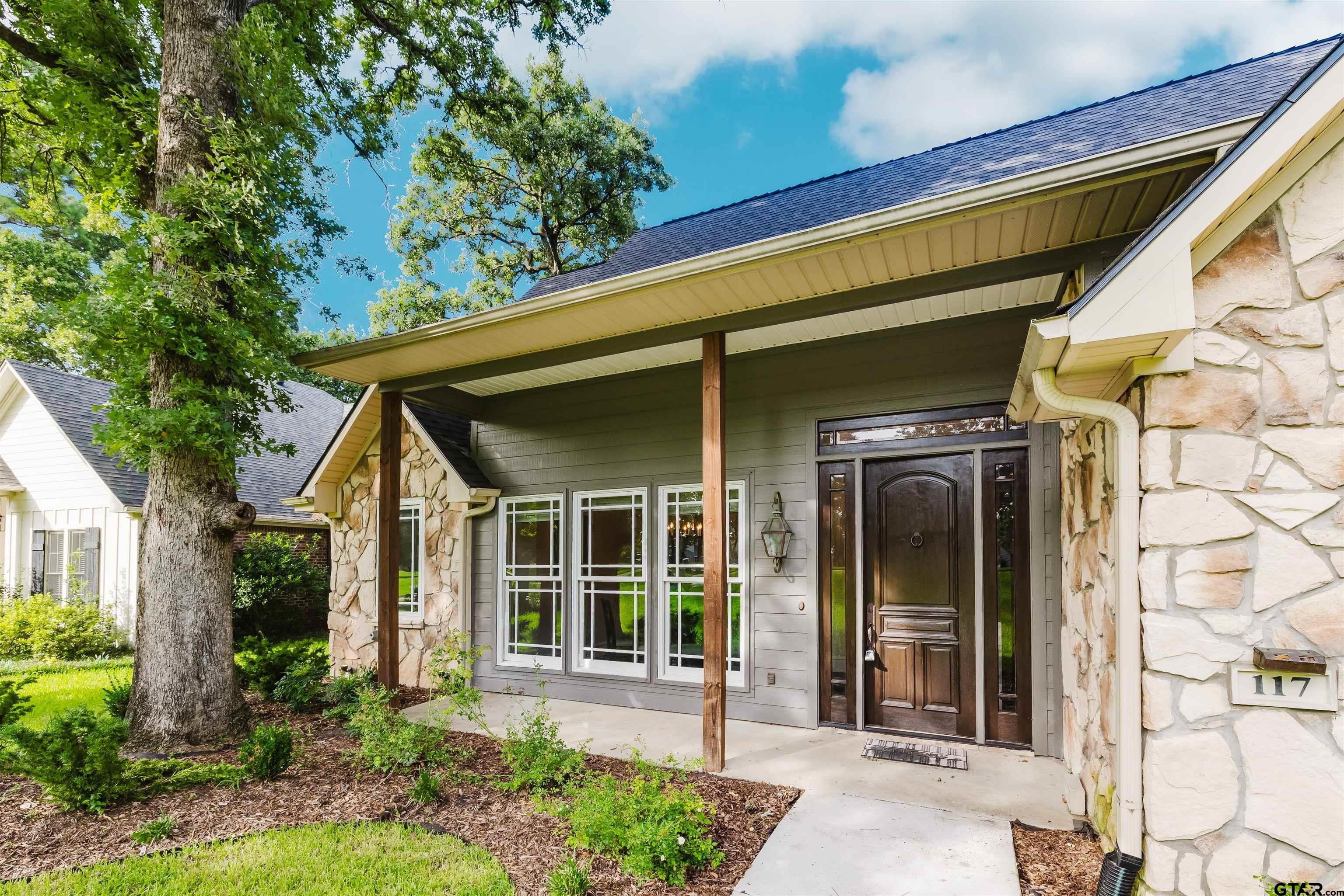 117 S Eagles Bluff Blvd.