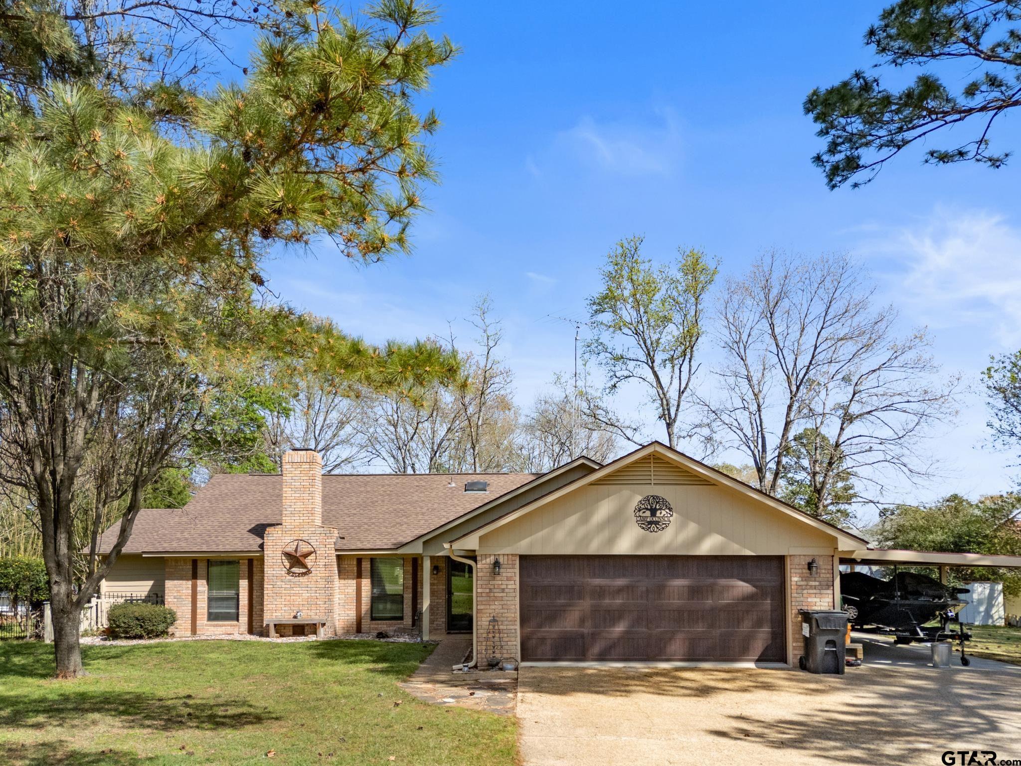109 Old Barn Circle