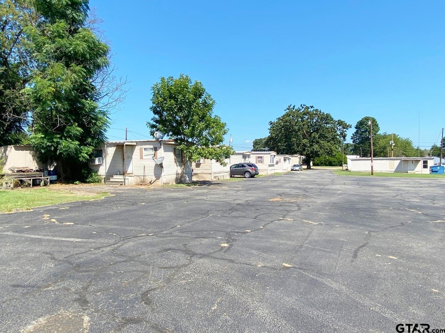 815 W 16th