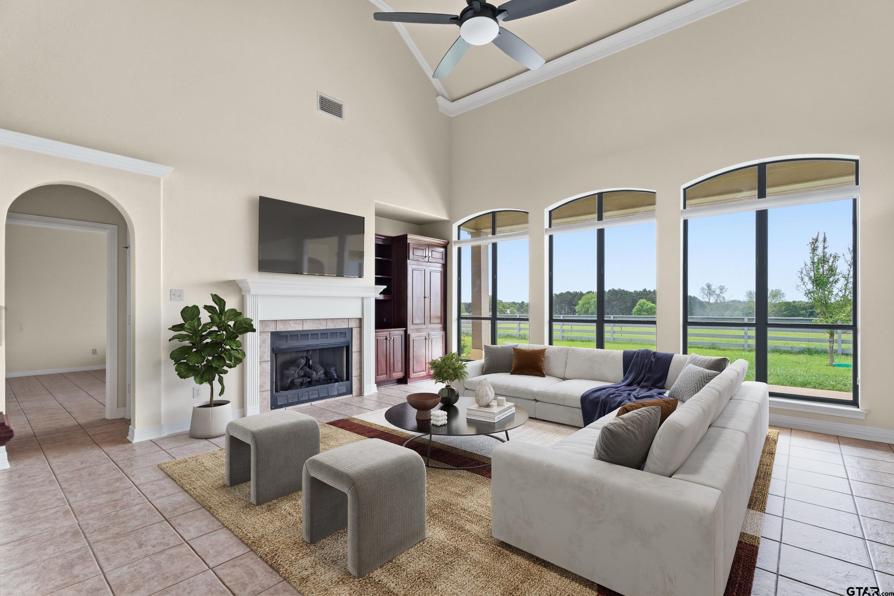 219 W Twin Creeks Trl