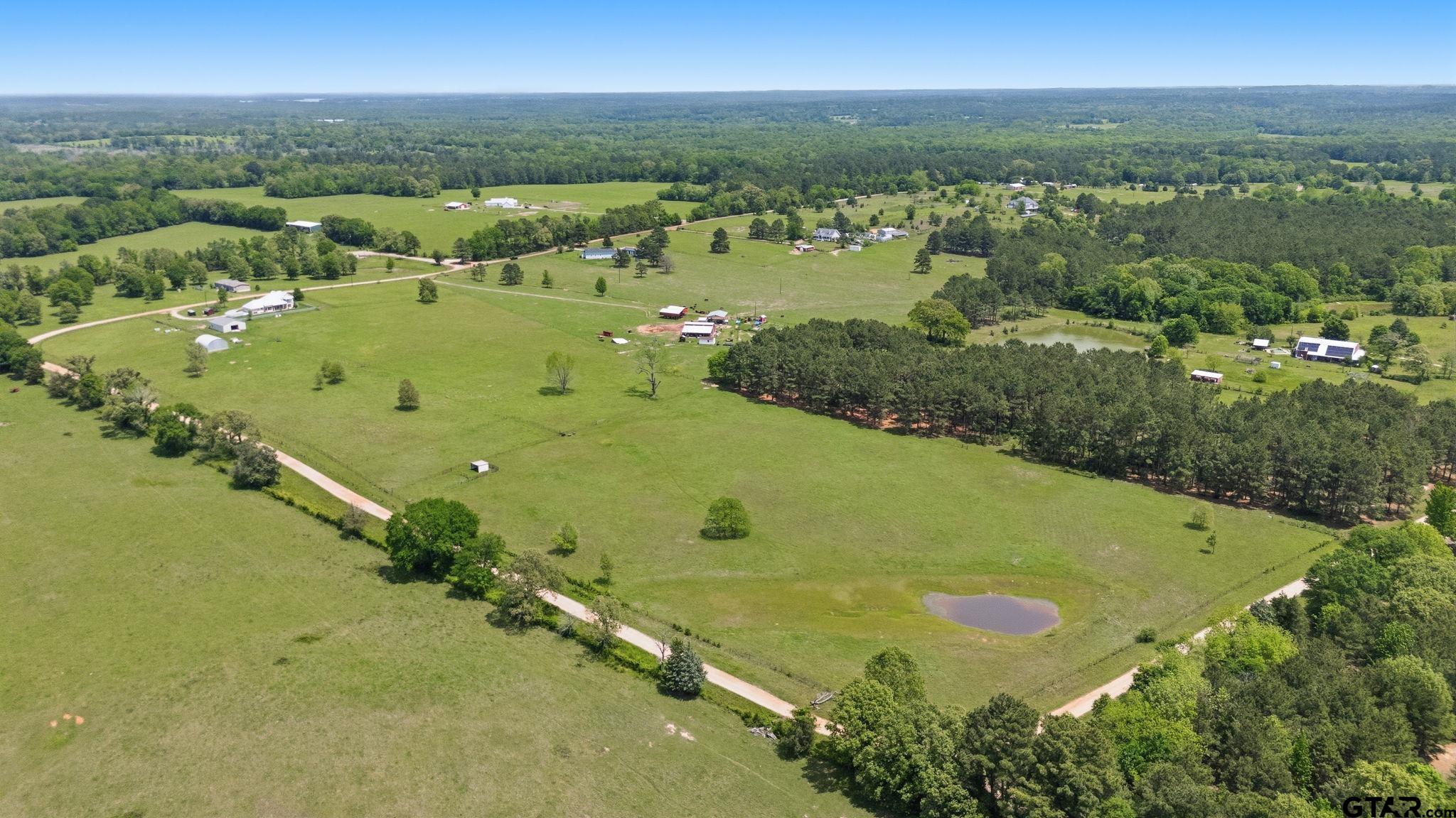 219 W Twin Creeks Trl