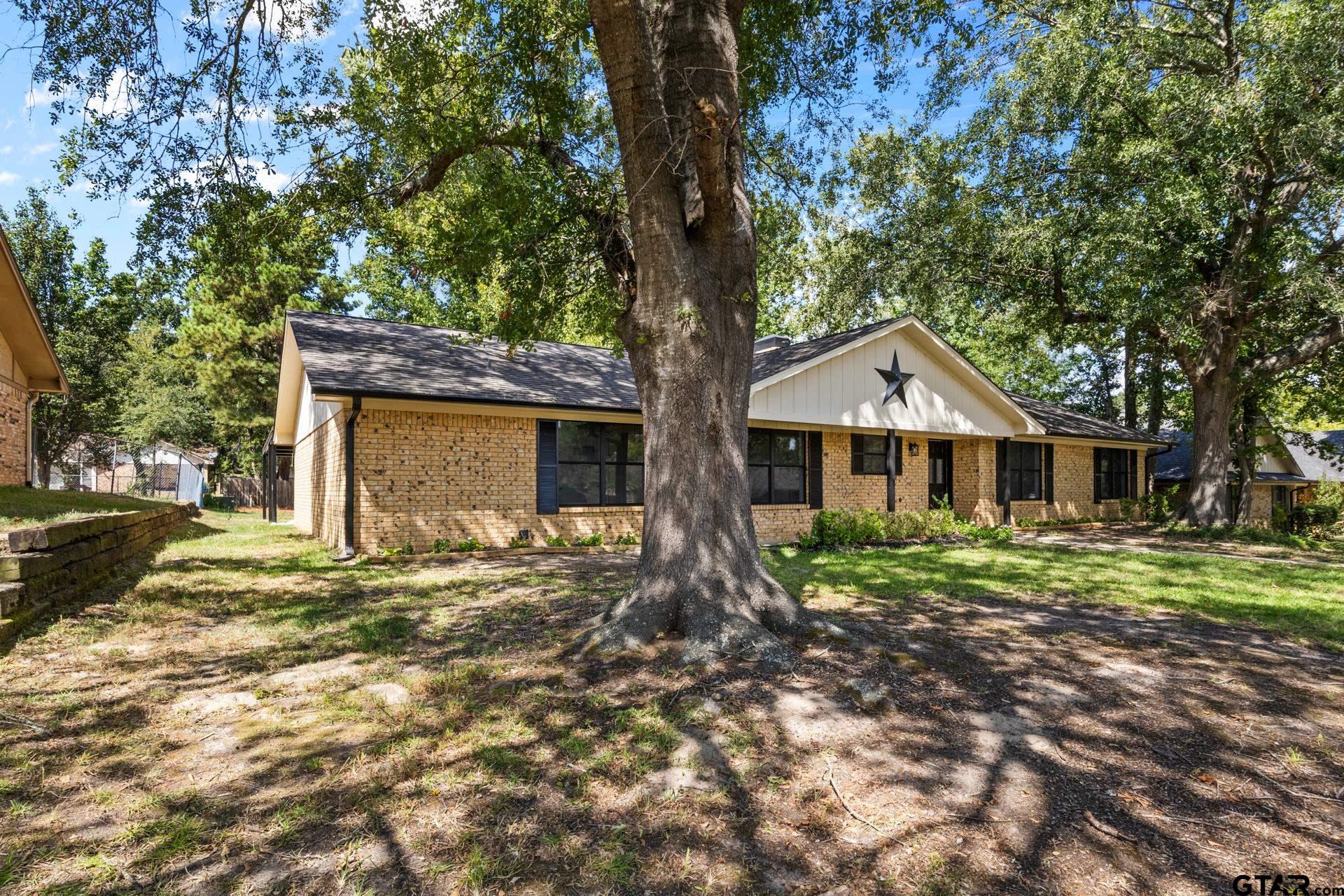 515 Brookwood Dr