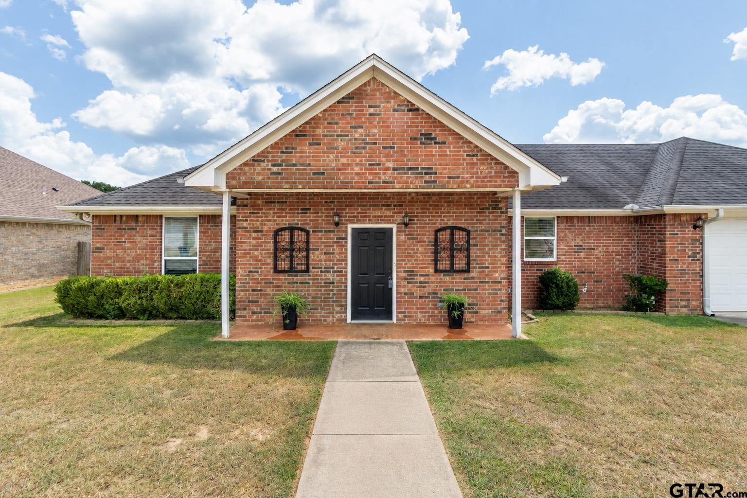 707 Jaxon Dr.