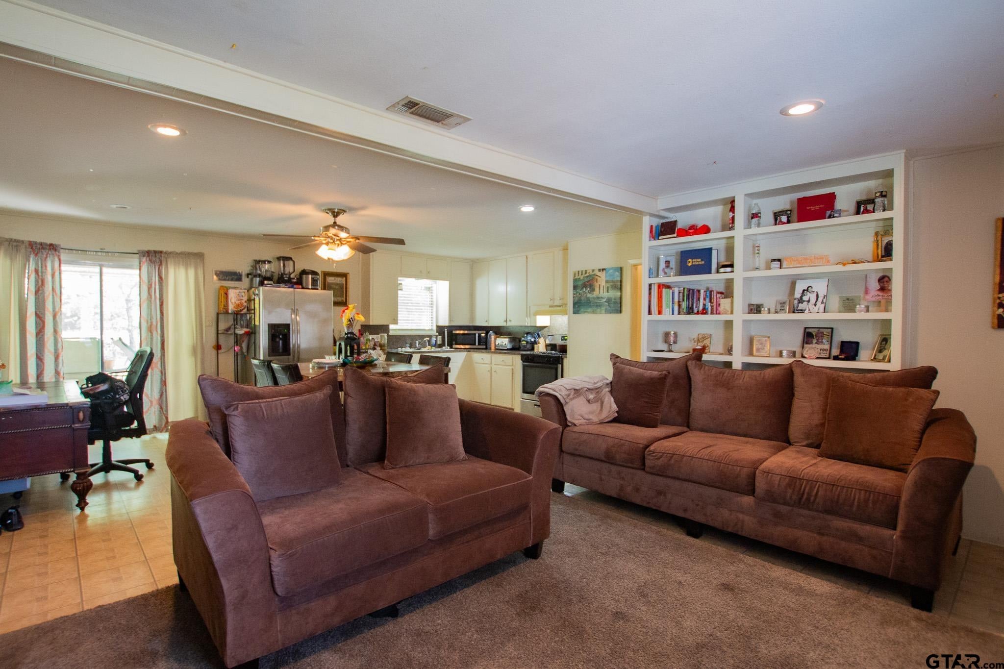 8142 Karen Dr