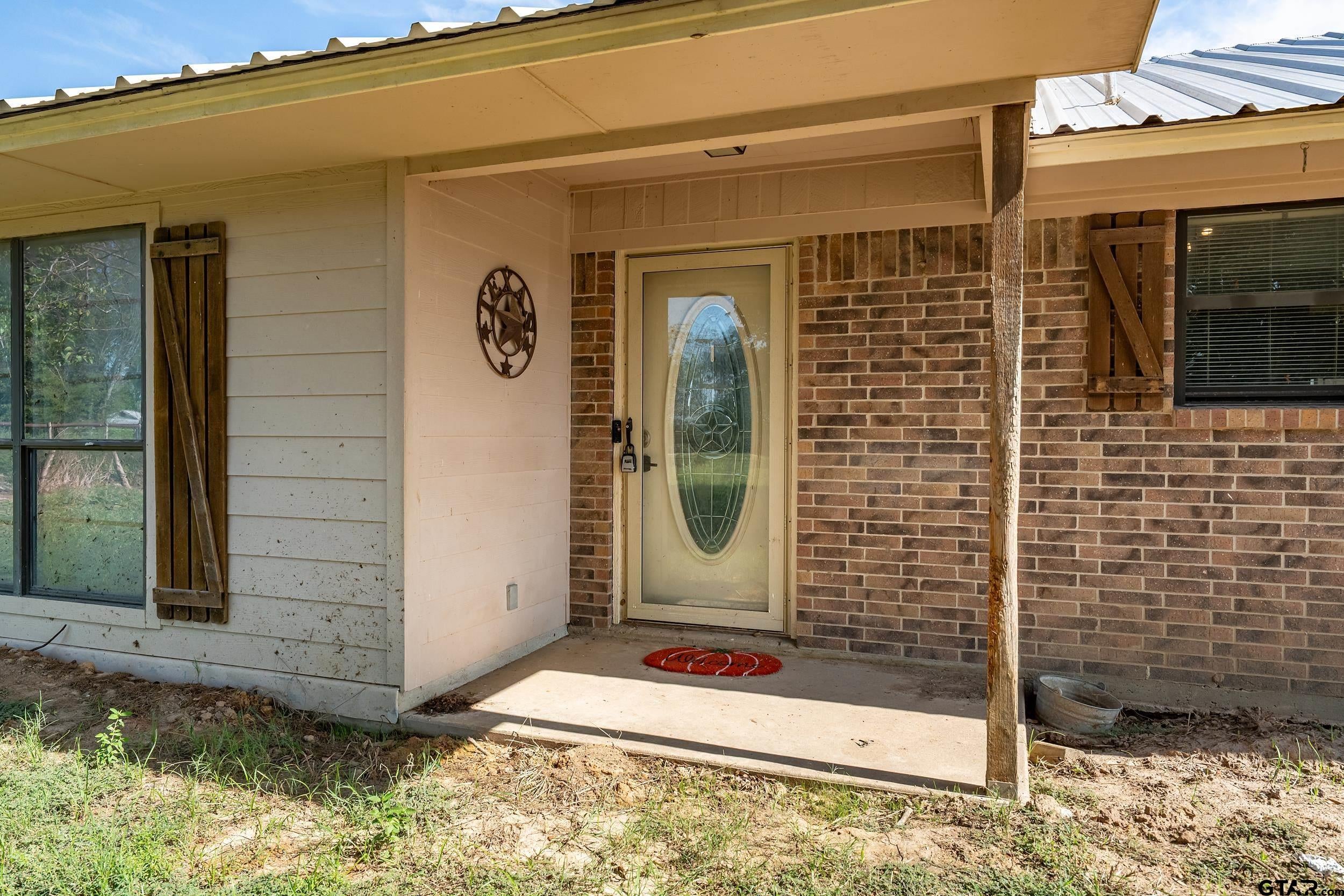 4197 E FM 2795
