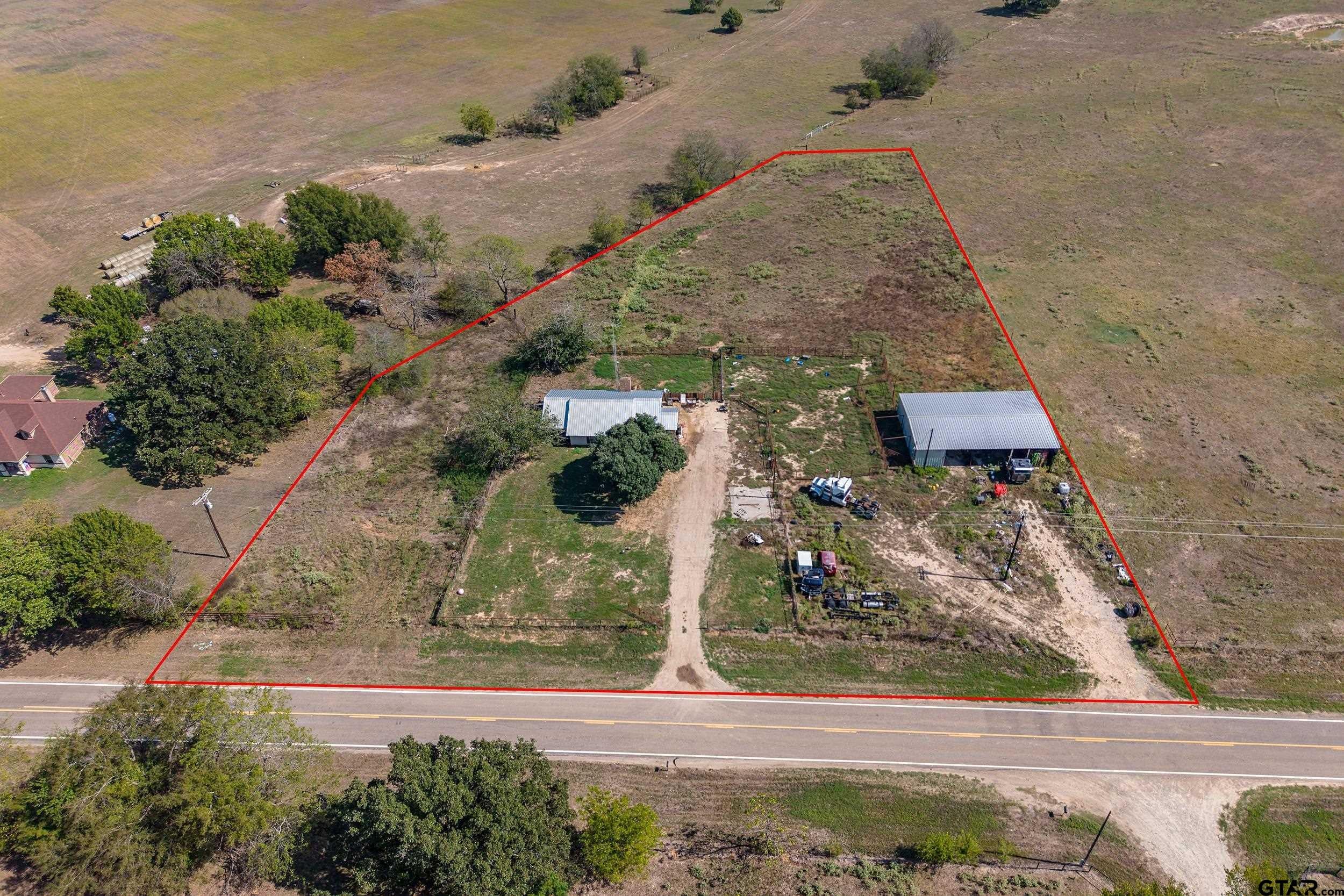 4197 E FM 2795