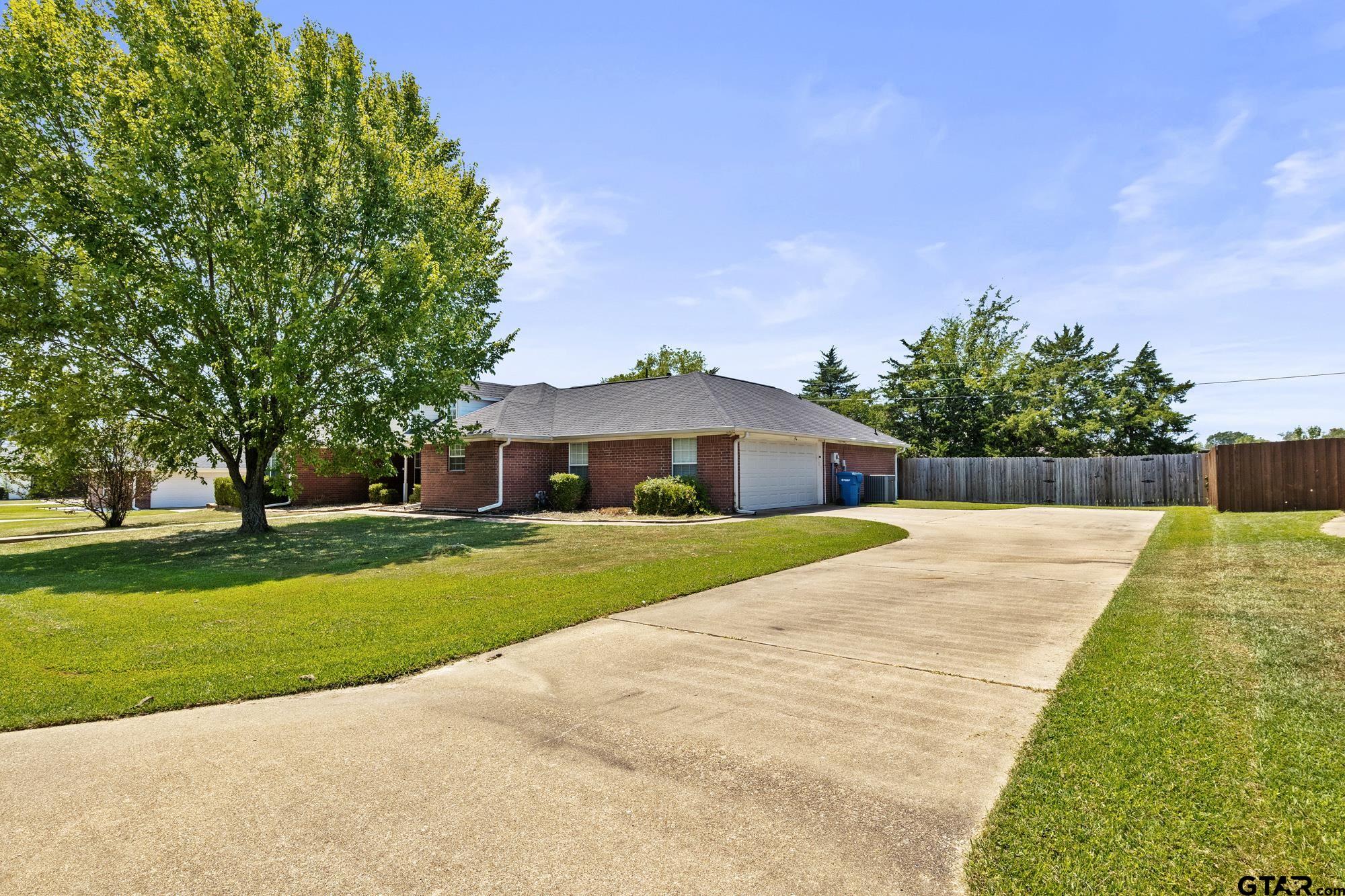 2707 Silver Spring Trail